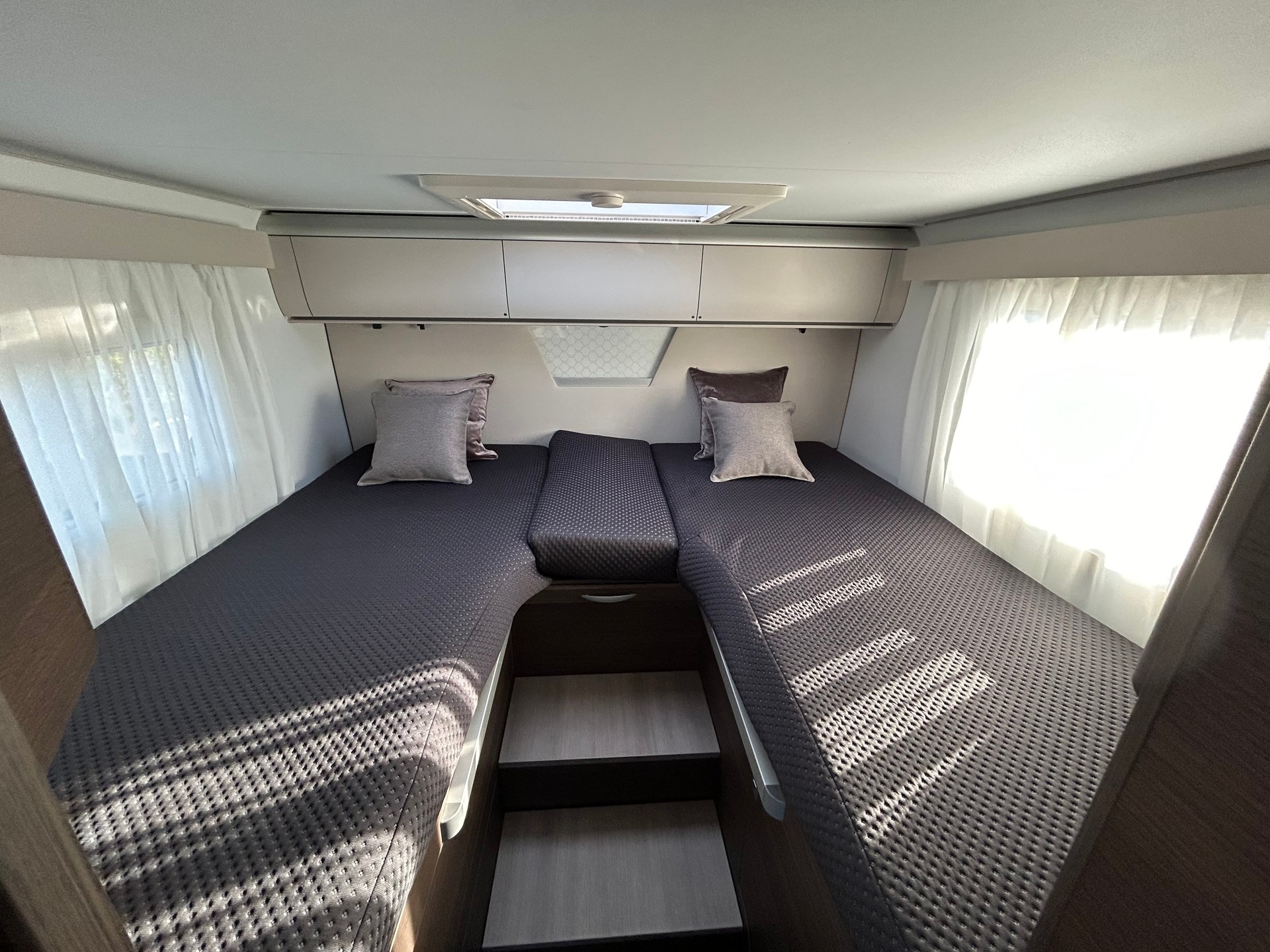 ADRIA Coral Supreme MB 650 SL-image-17