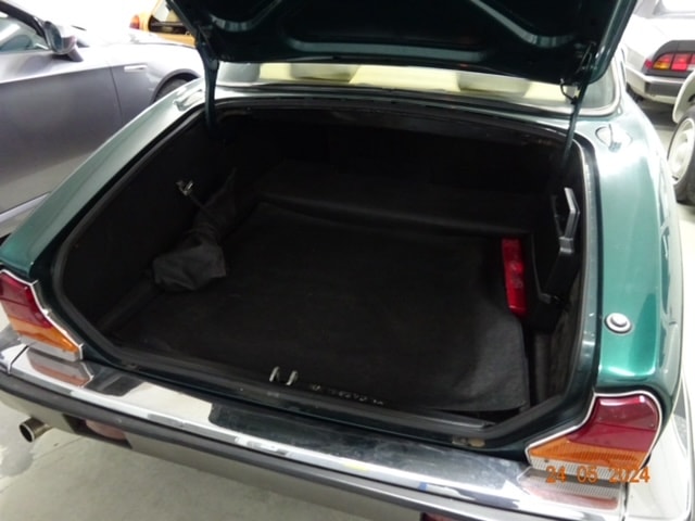 JAGUAR XJ6 4.2-image-8