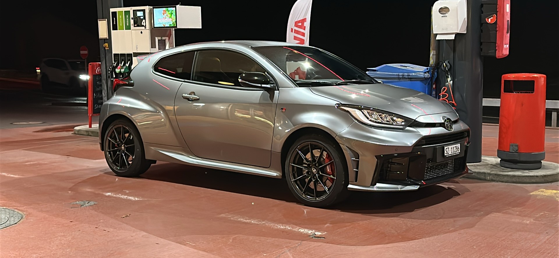 TOYOTA Yaris 1.6 GR Sport A
