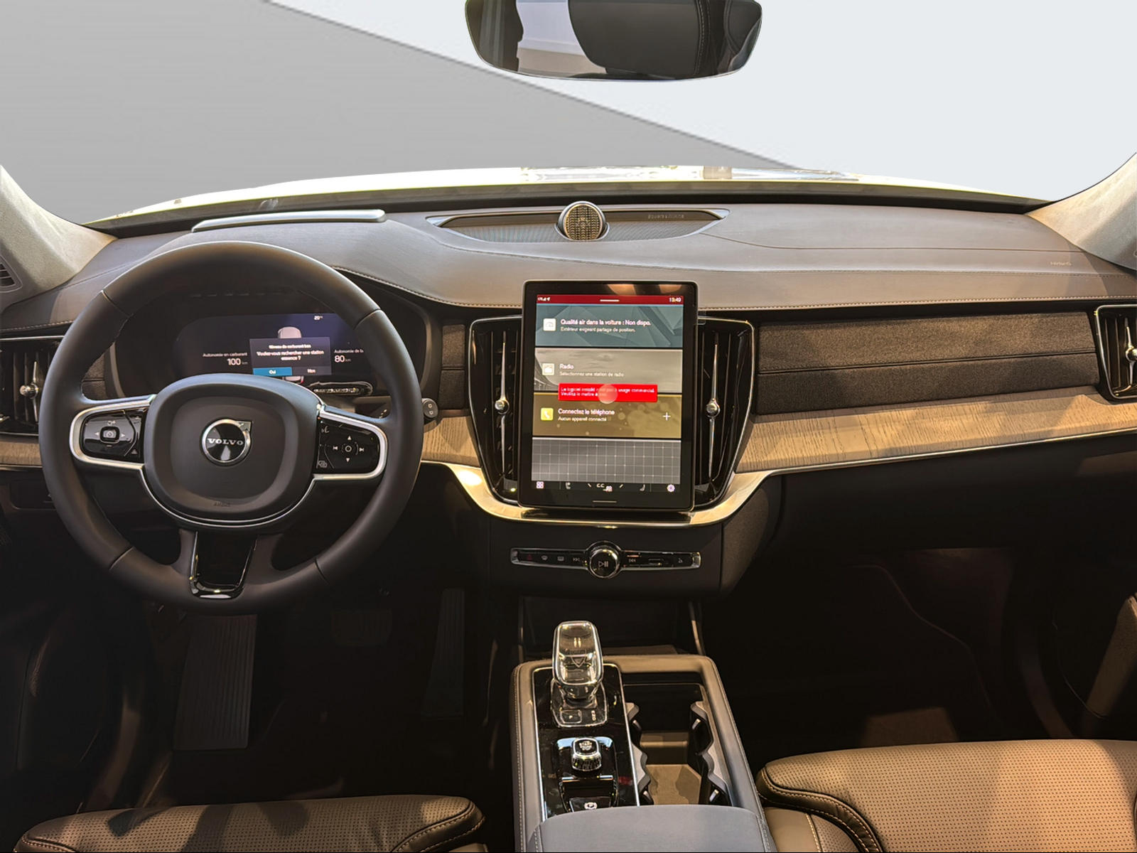 VOLVO XC90 T8 eAWD PluginHybrid Ultra Dark Geartronic-image-14