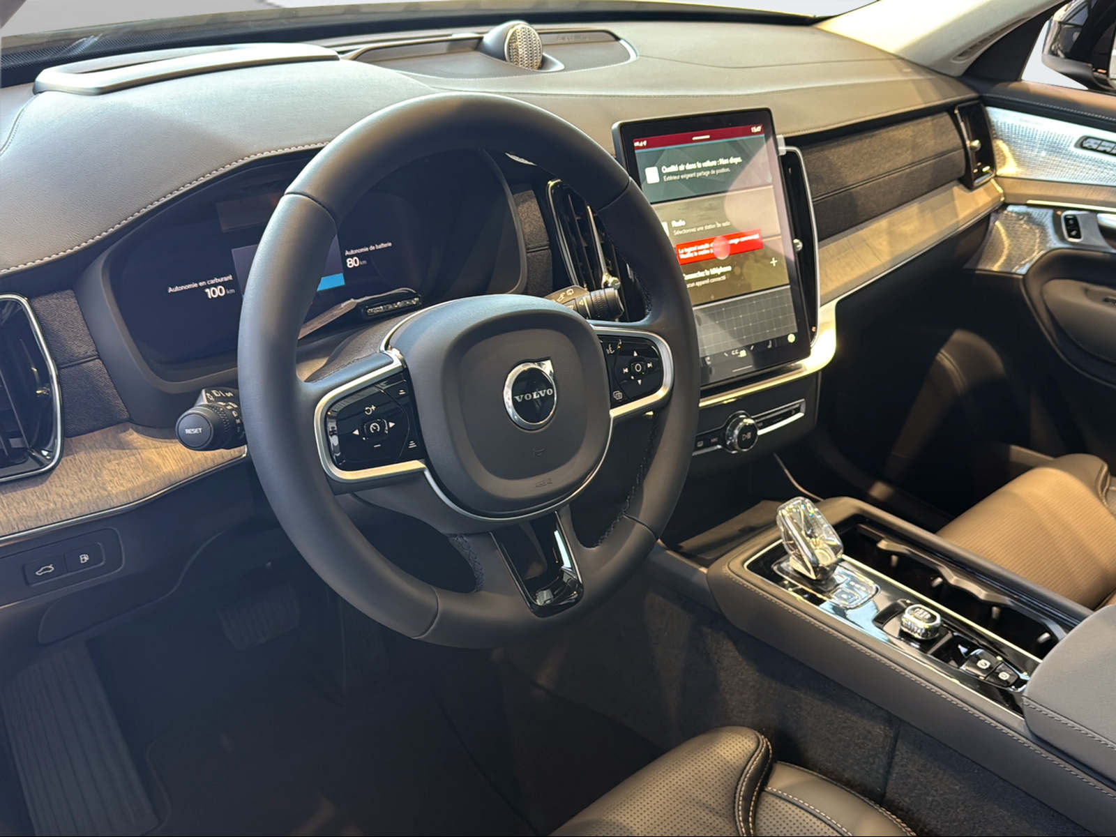 VOLVO XC90 T8 eAWD PluginHybrid Ultra Dark Geartronic-image-10