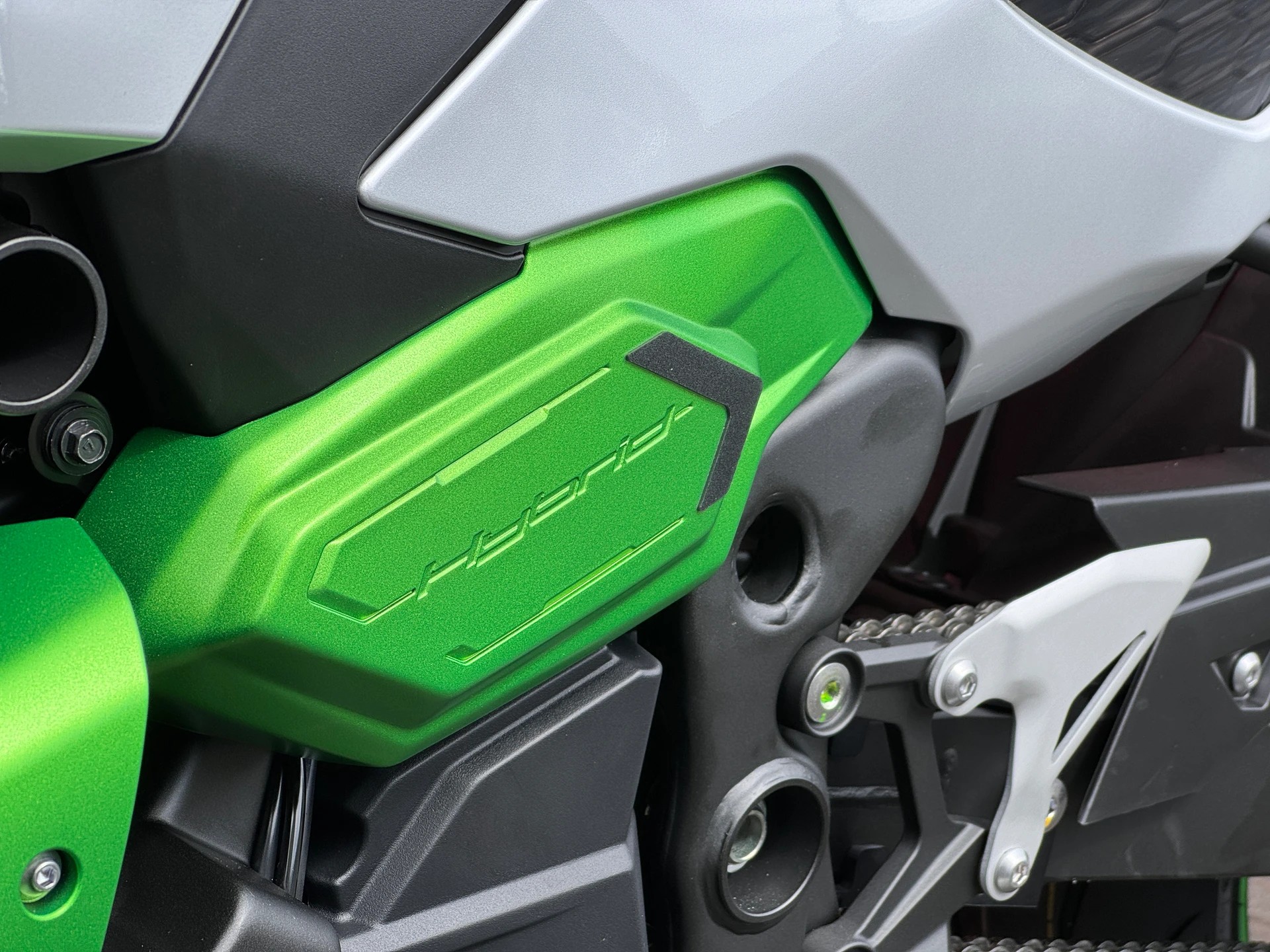 KAWASAKI Ninja 7 Hybrid-image-3