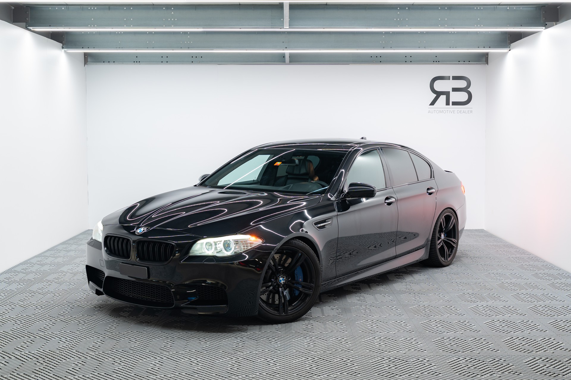 BMW M5 Drivelogic