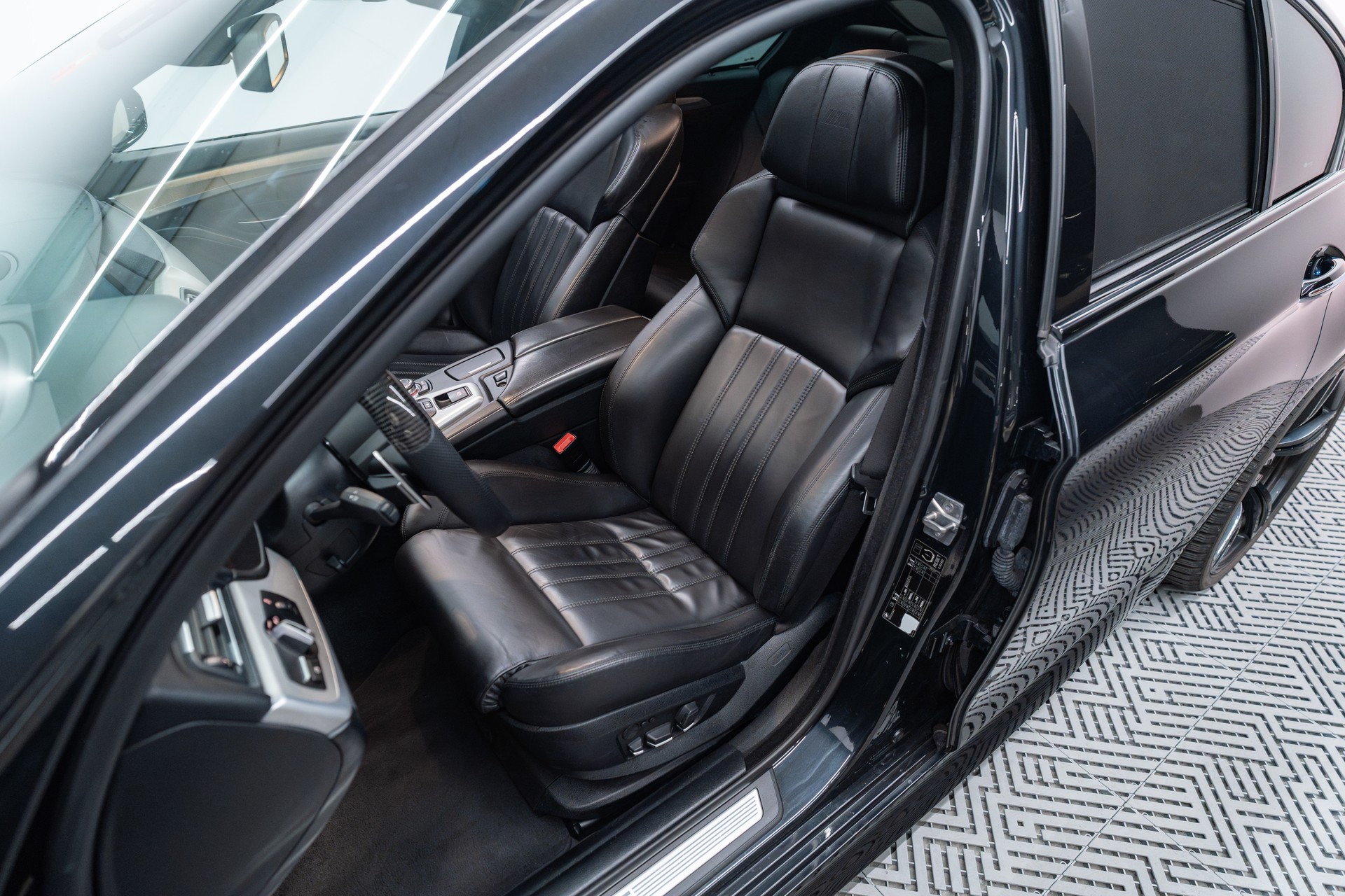 BMW M5 Drivelogic-image-11