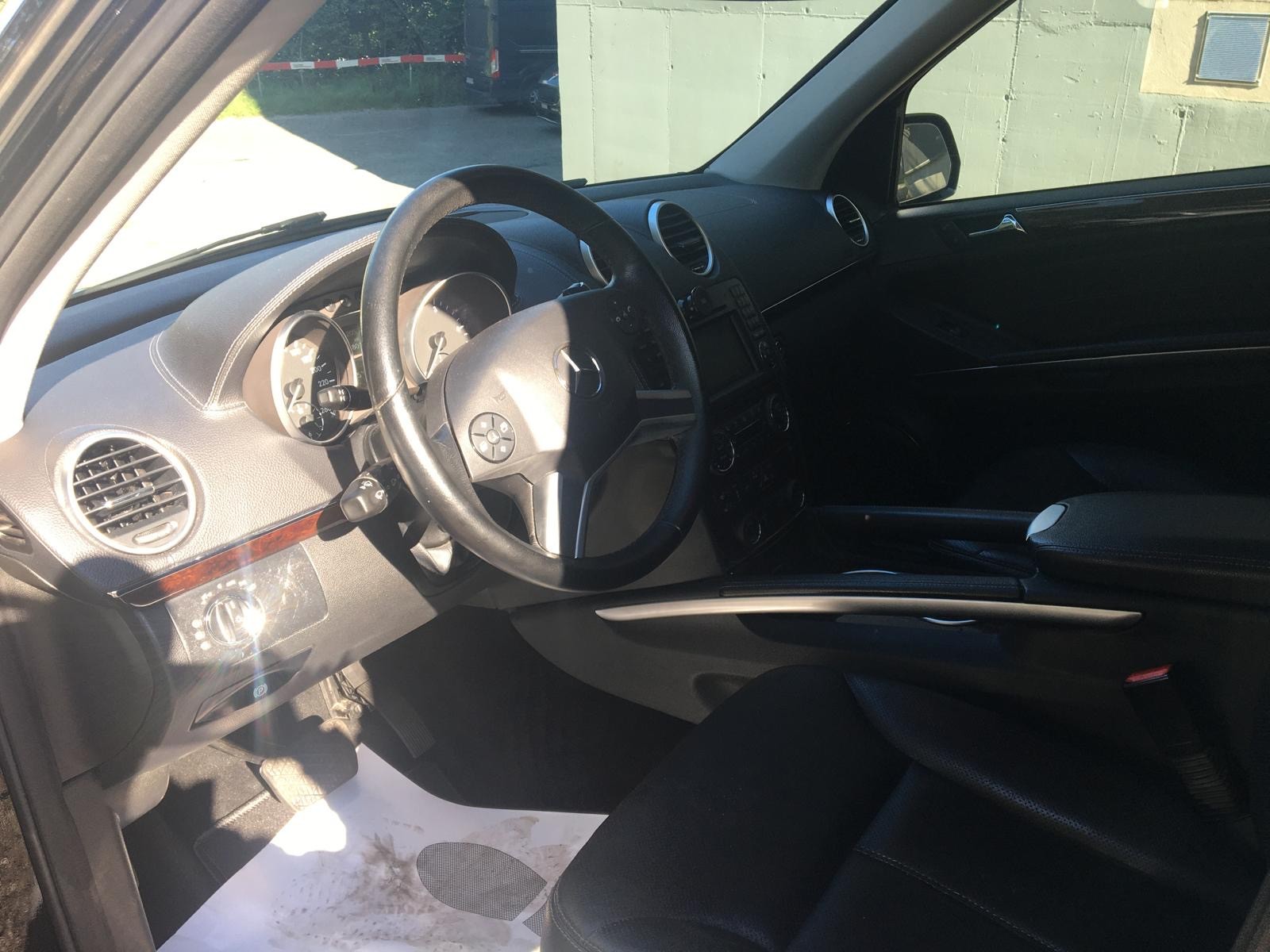 MERCEDES-BENZ GL 320 CDI 4Matic 7G-Tronic-image-10