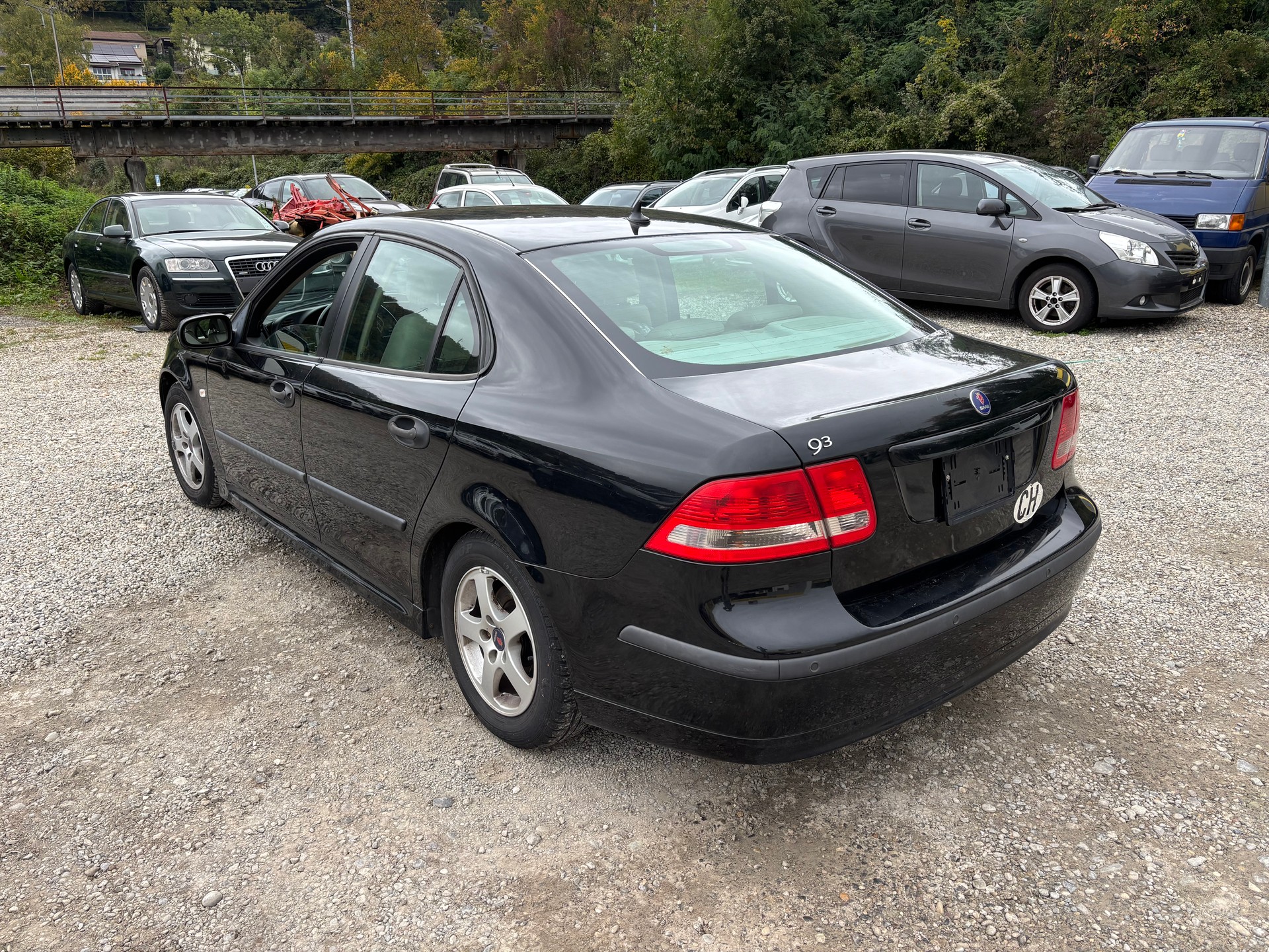 SAAB 9-3 2.0 (1.8t) Vector-image-2