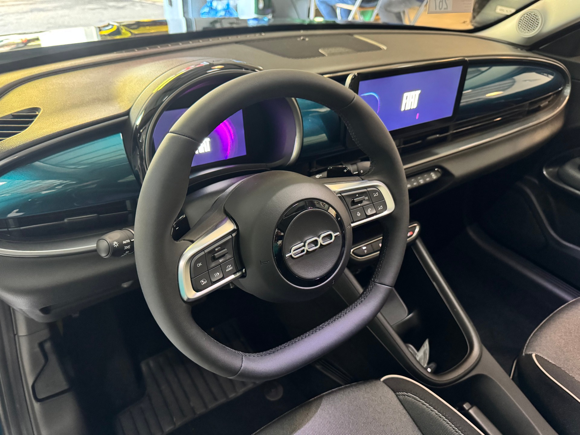 FIAT 600h MildHybrid Cult-image-8
