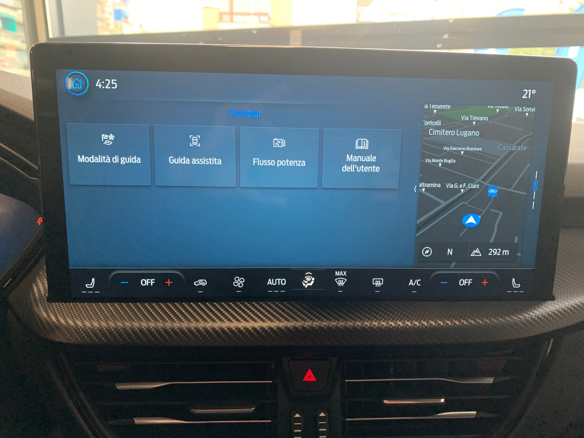 FORD Kuga 2.5 FHEV ST-Line 4WD-image-9