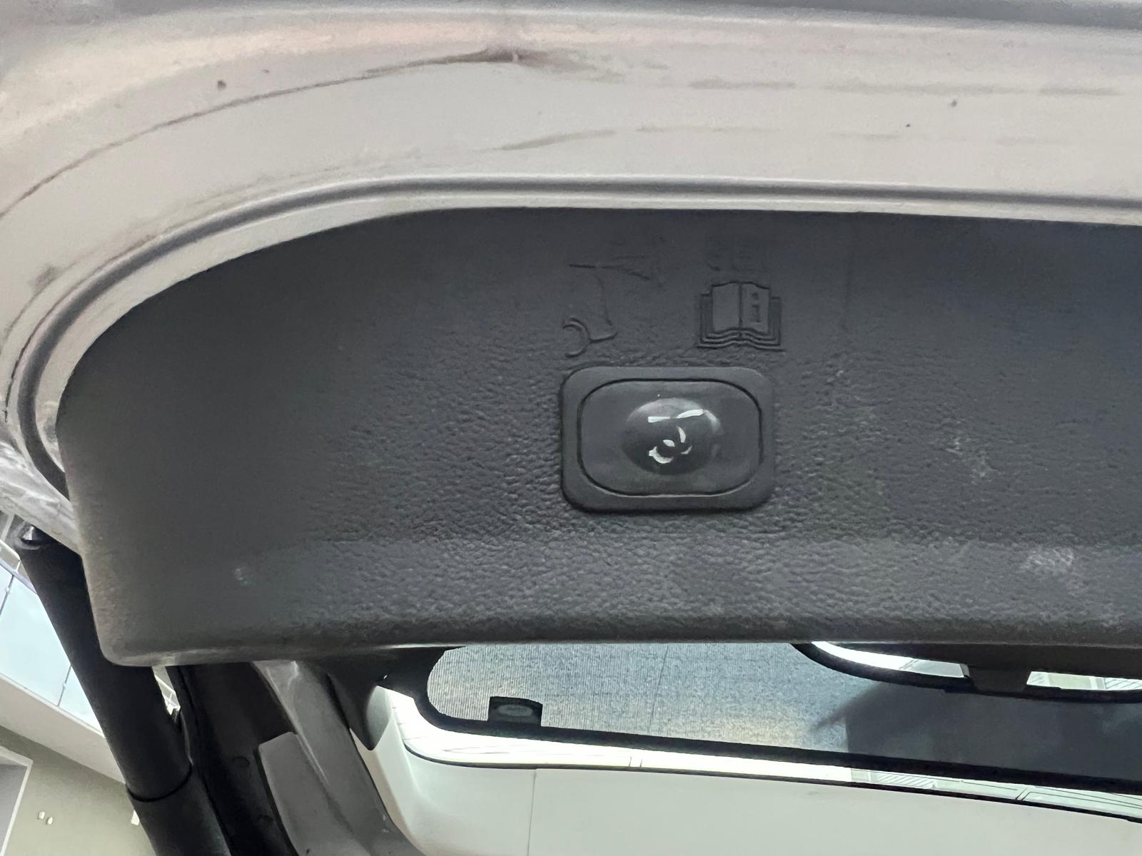 FORD Kuga 2.0 TDCi Titanium 4WD PowerShift-image-11