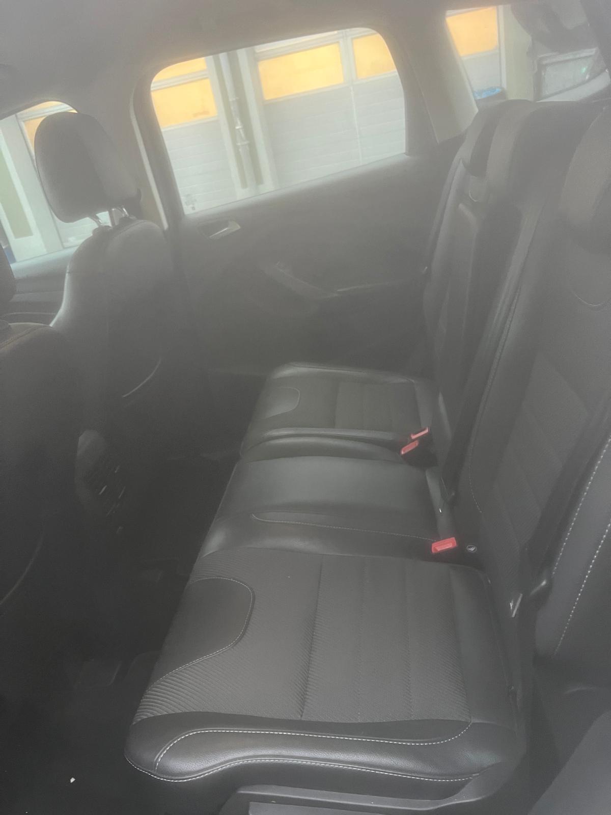 FORD Kuga 2.0 TDCi Titanium 4WD PowerShift-image-8