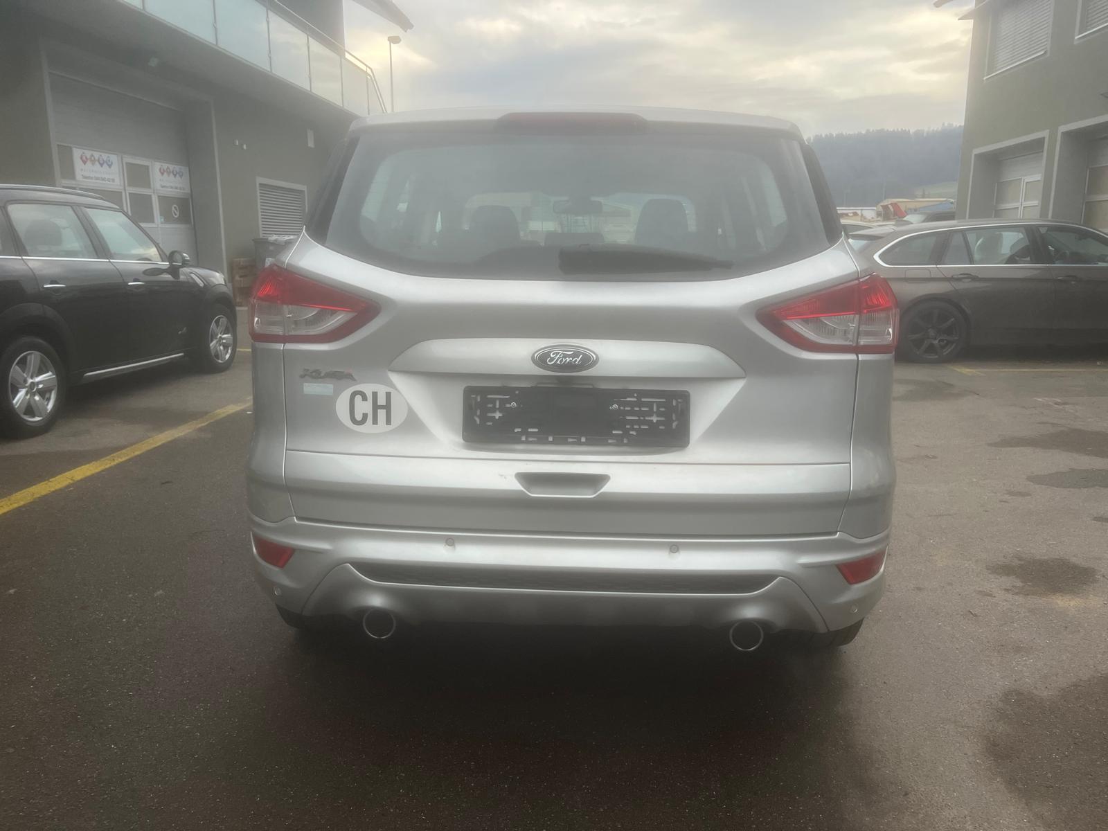 FORD Kuga 2.0 TDCi Titanium 4WD PowerShift-image-5