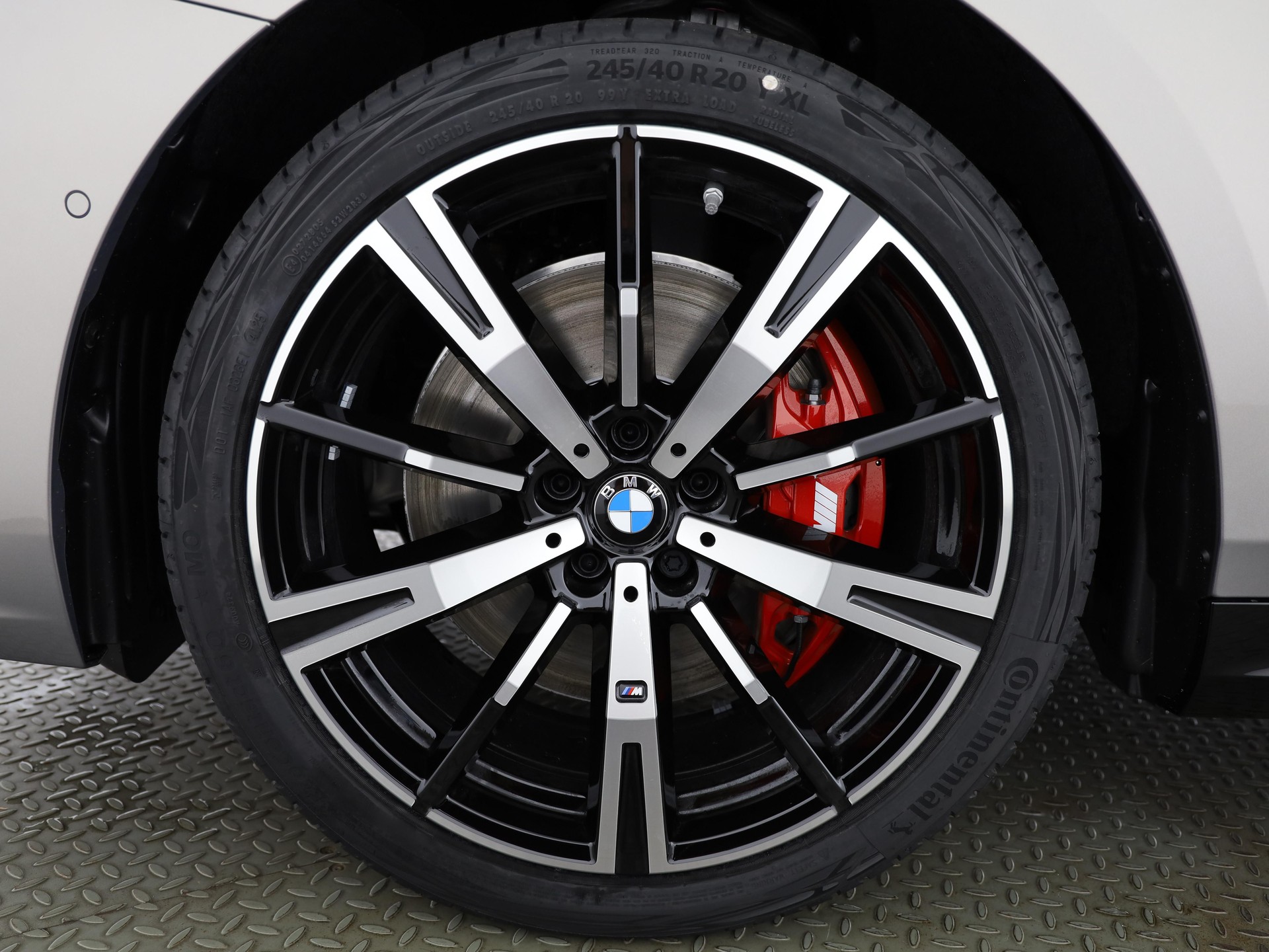 BMW 540d xDrive Touring-image-6