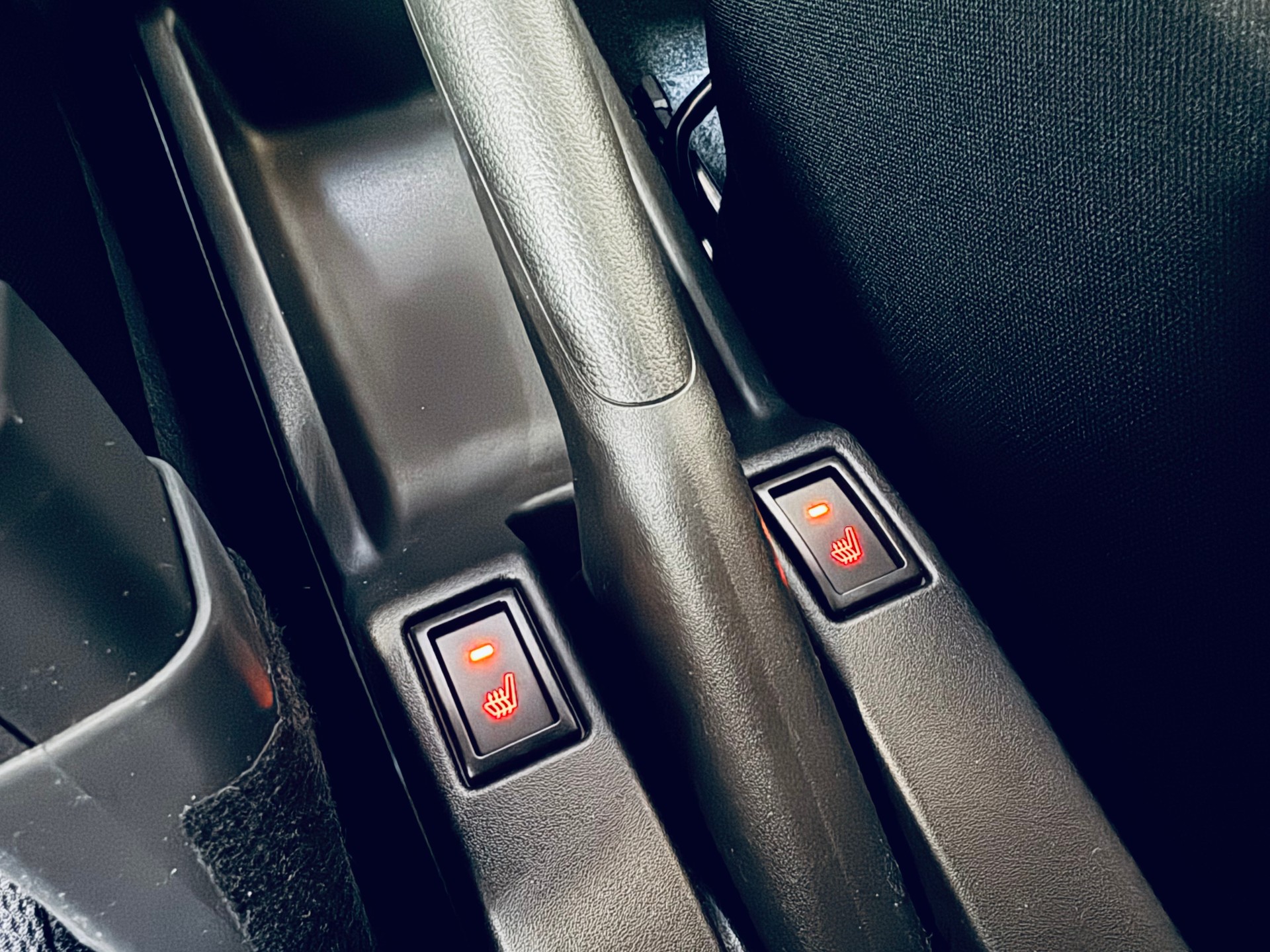 SUZUKI Swift 1.2 Compact Top Hybrid 4x4-image-26