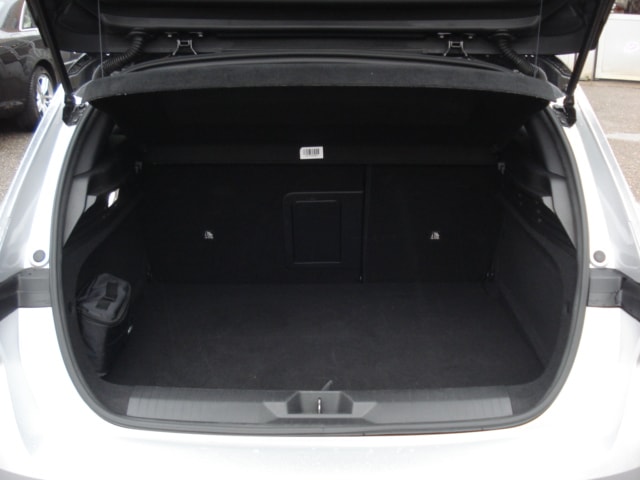 OPEL Astra 1.6 PHEV Turbo Swiss A-image-15