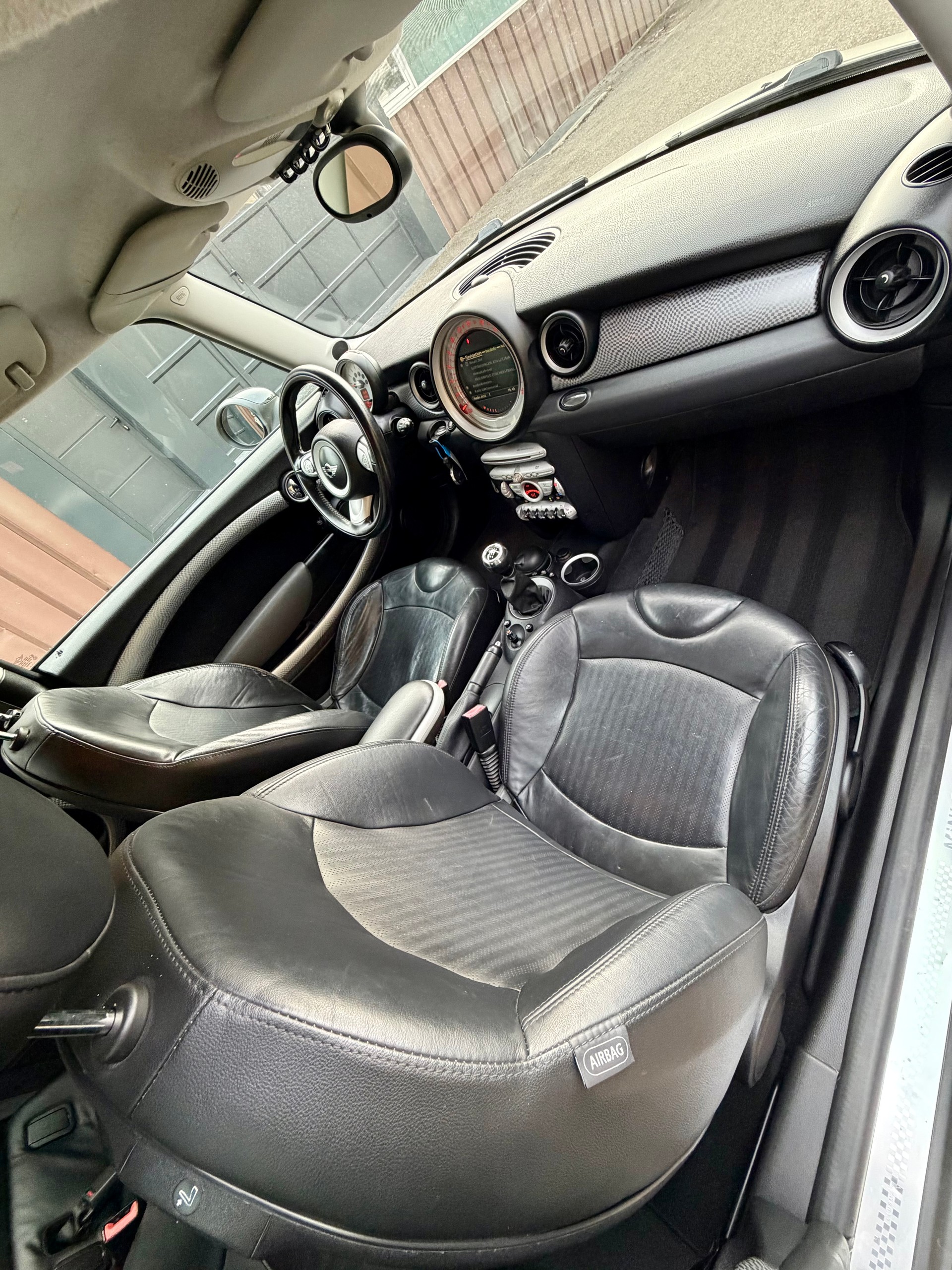 MINI Clubman Cooper S-image-12