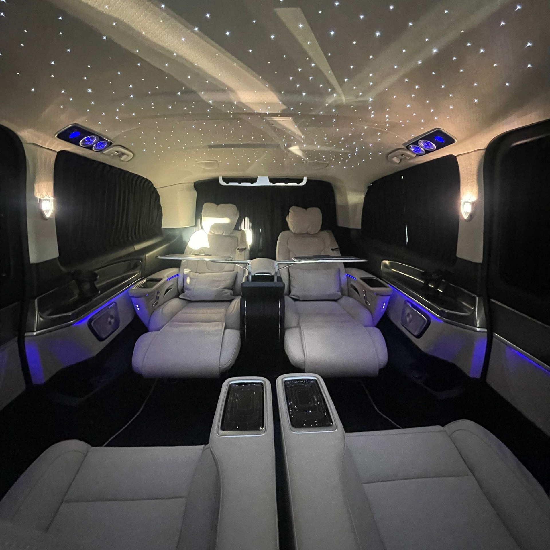 MERCEDES-BENZ V 300 d Extra-Lang 4matic Exclusive FALCON ZERNEZ V.I.P-image-39