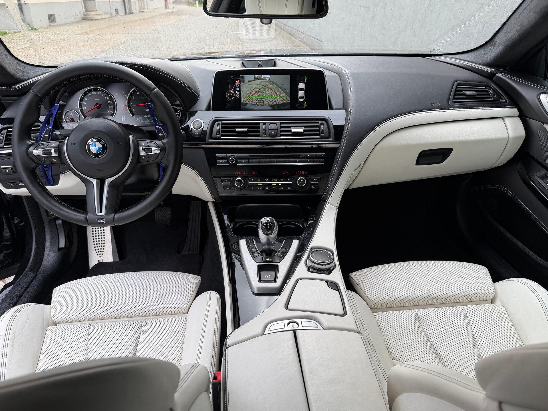 BMW M6 Coupé Competition Drivelogic-image-8