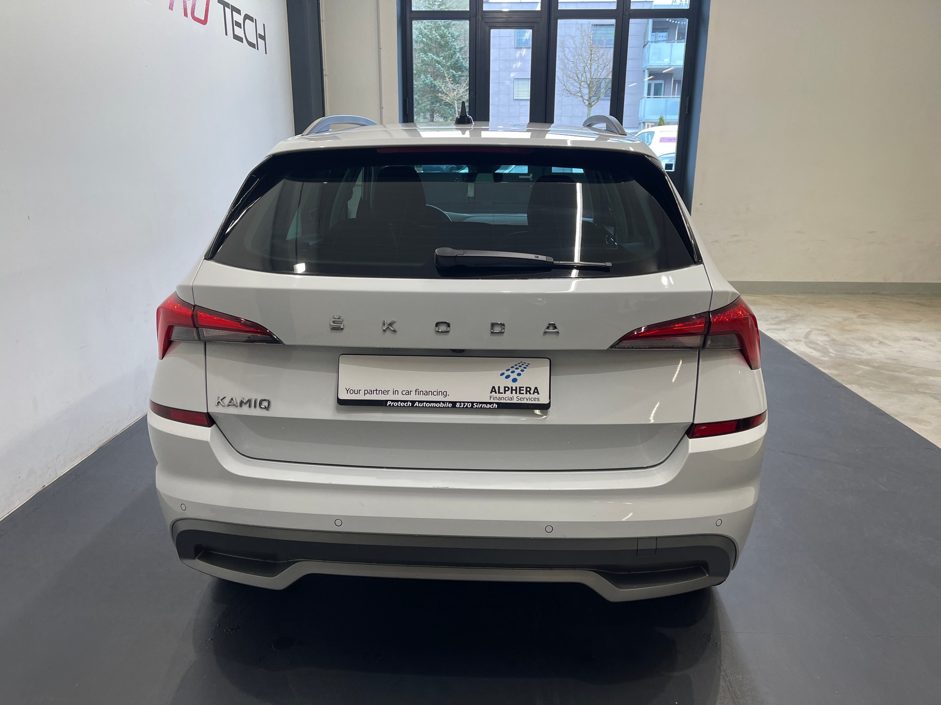 SKODA Kamiq 1.0 TSI Style DSG-image-6