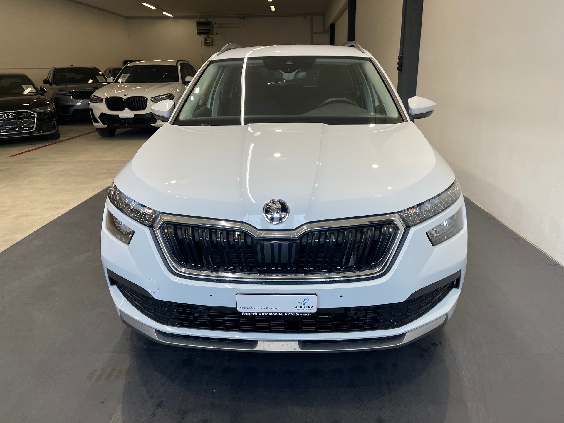 SKODA Kamiq 1.0 TSI Style DSG-showroom-element-3