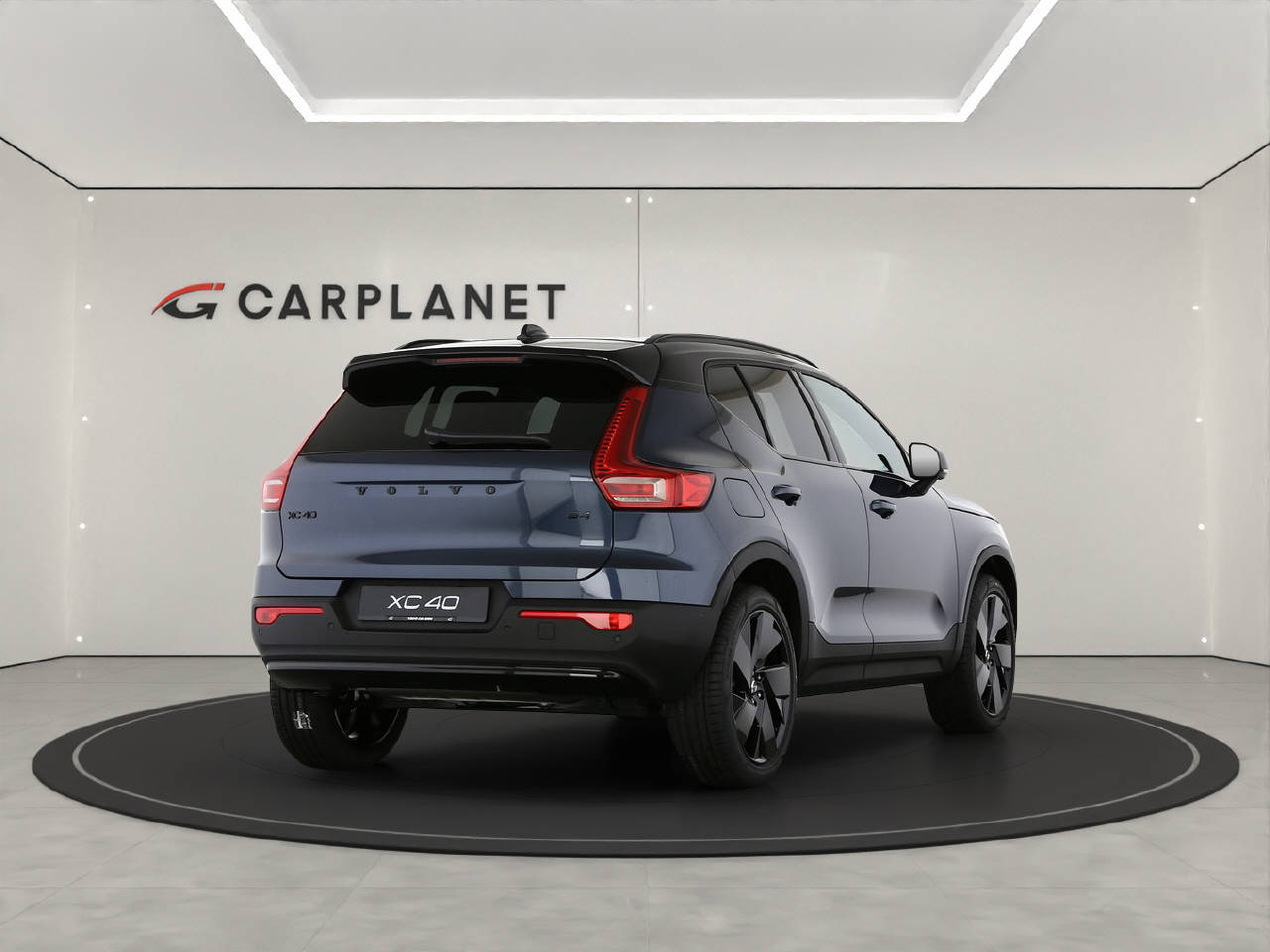 VOLVO XC40 2.0 B4 MH Black Edition-showroom-element-2