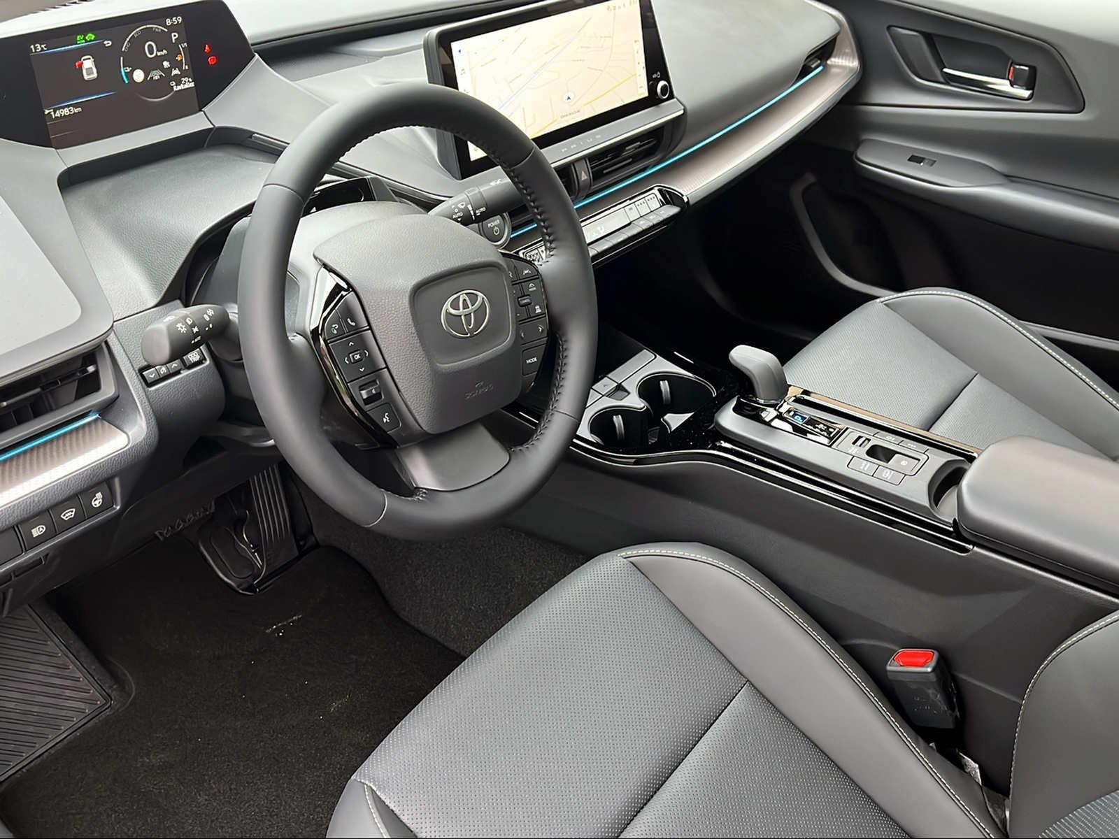TOYOTA Prius 2,0 VVT-i Plug-in Hybrid Premium-image-4