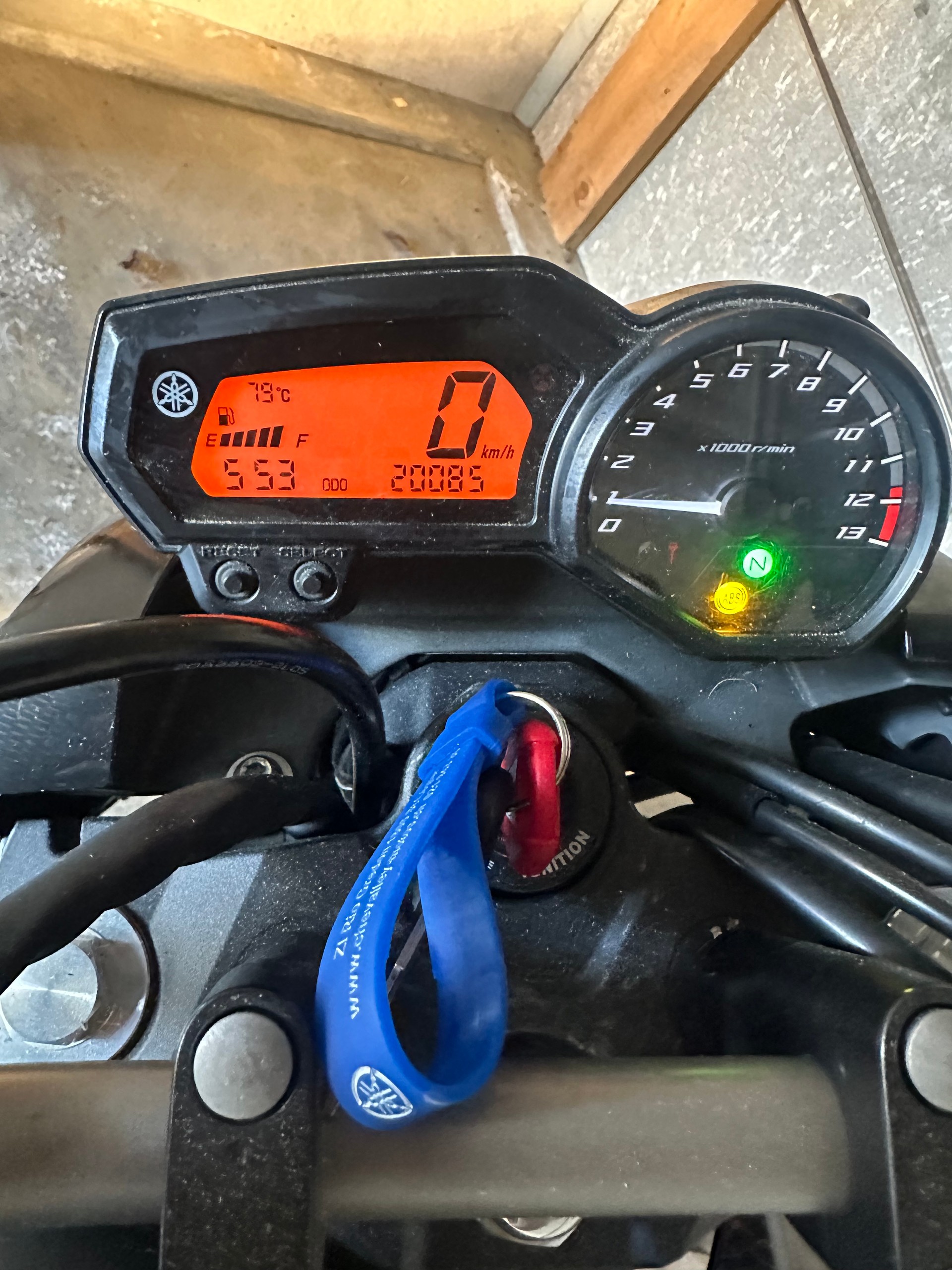 YAMAHA XJ 6 N-image-3