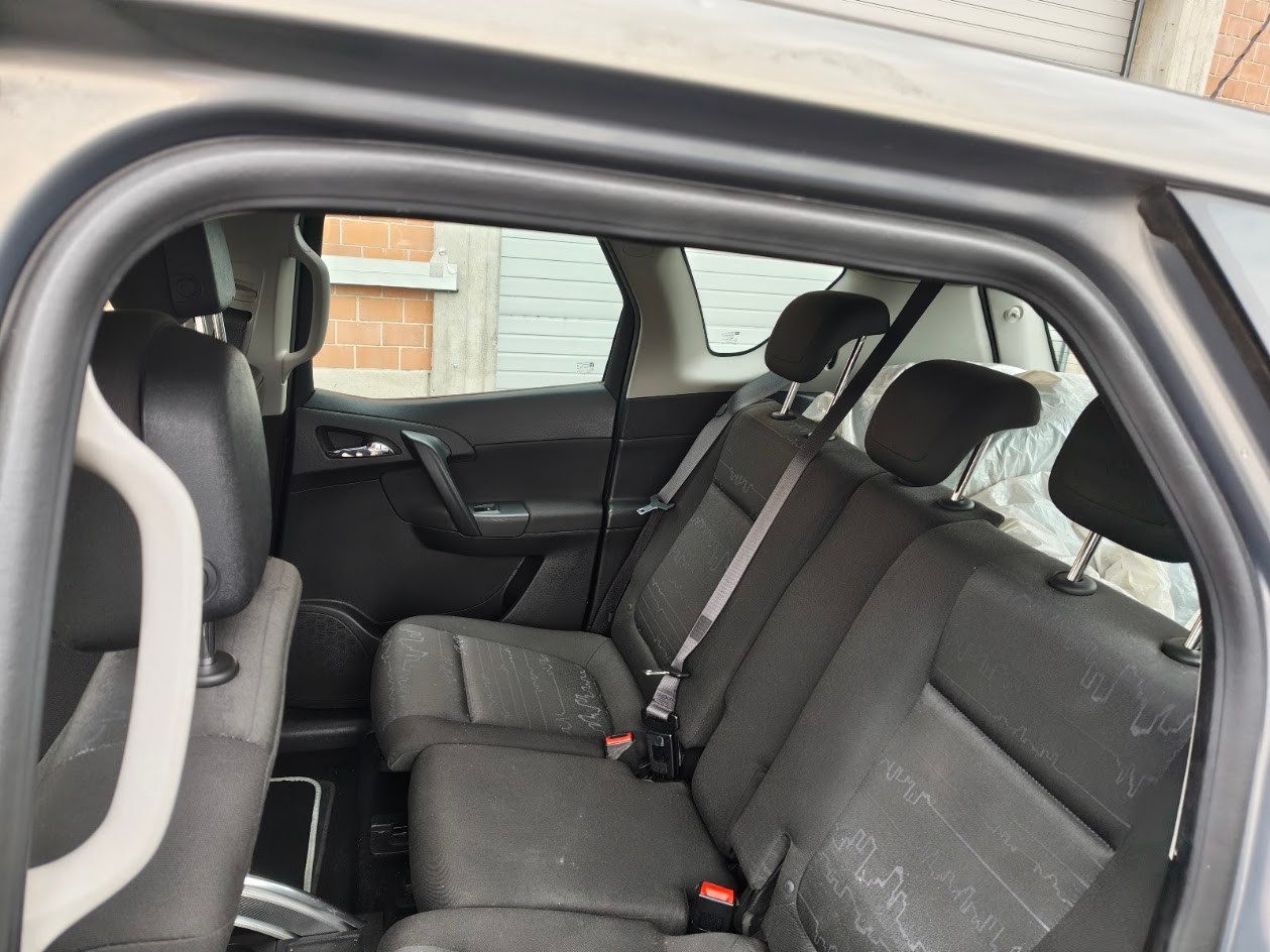 OPEL Meriva 1.4 Turbo Cosmo-image-5
