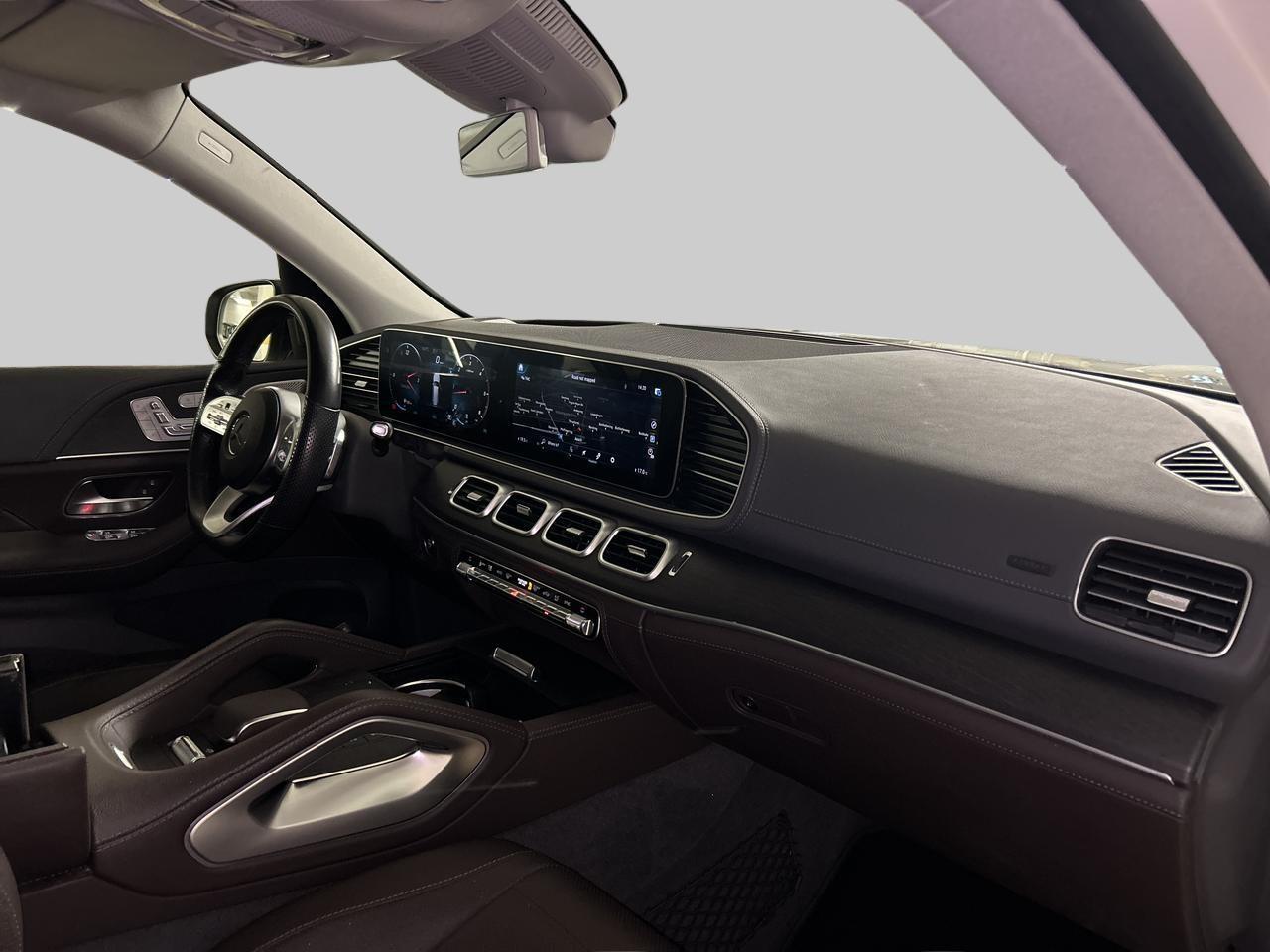MERCEDES-BENZ GLS 400 d AMG Line 4matic-image-12