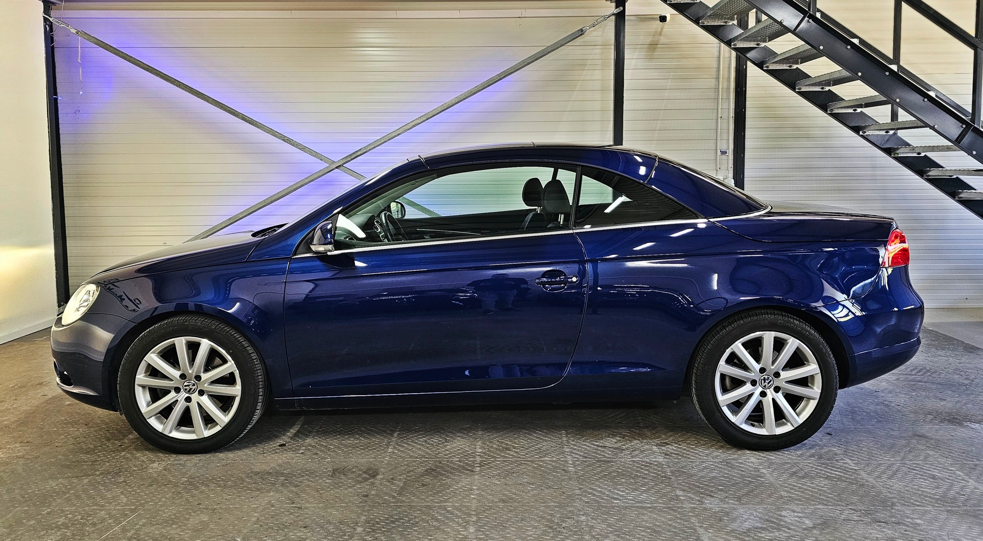 VW Eos 2.0 FSI Turbo-image-7