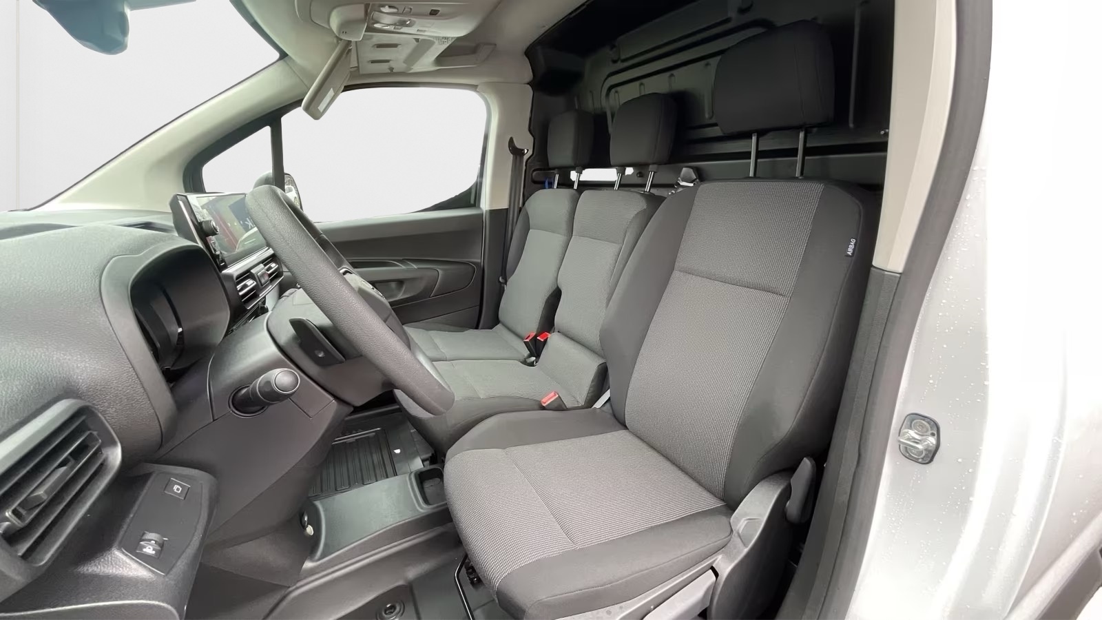TOYOTA Proace City L1 Electric Meister 50 kWh-image-6