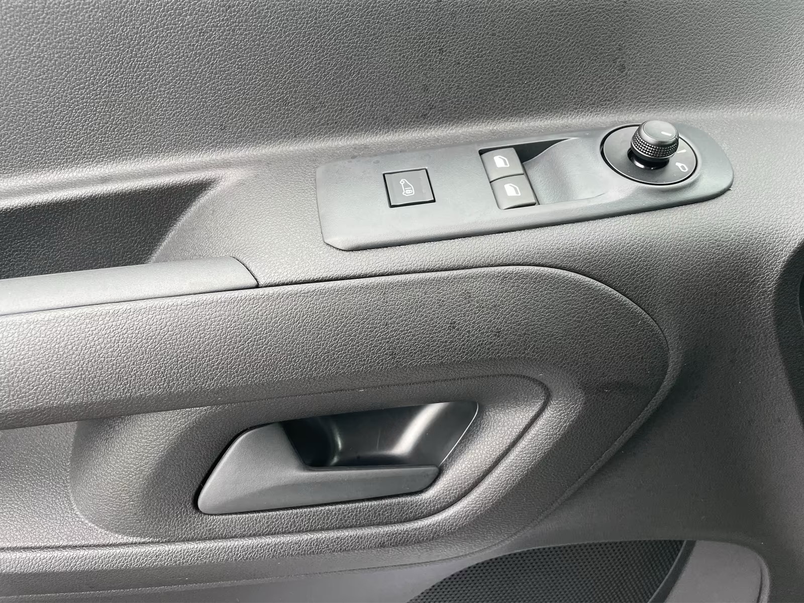 TOYOTA Proace City L1 Electric Meister 50 kWh-image-9