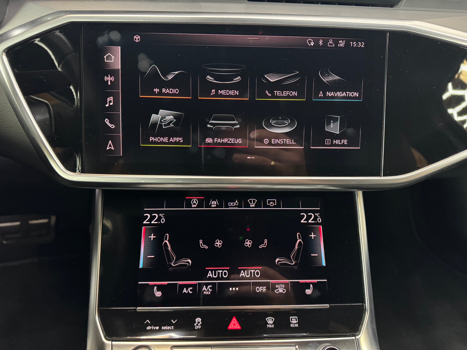 AUDI A6 Avant 45 TDI Sport quattro tiptronic | S-Line-image-17