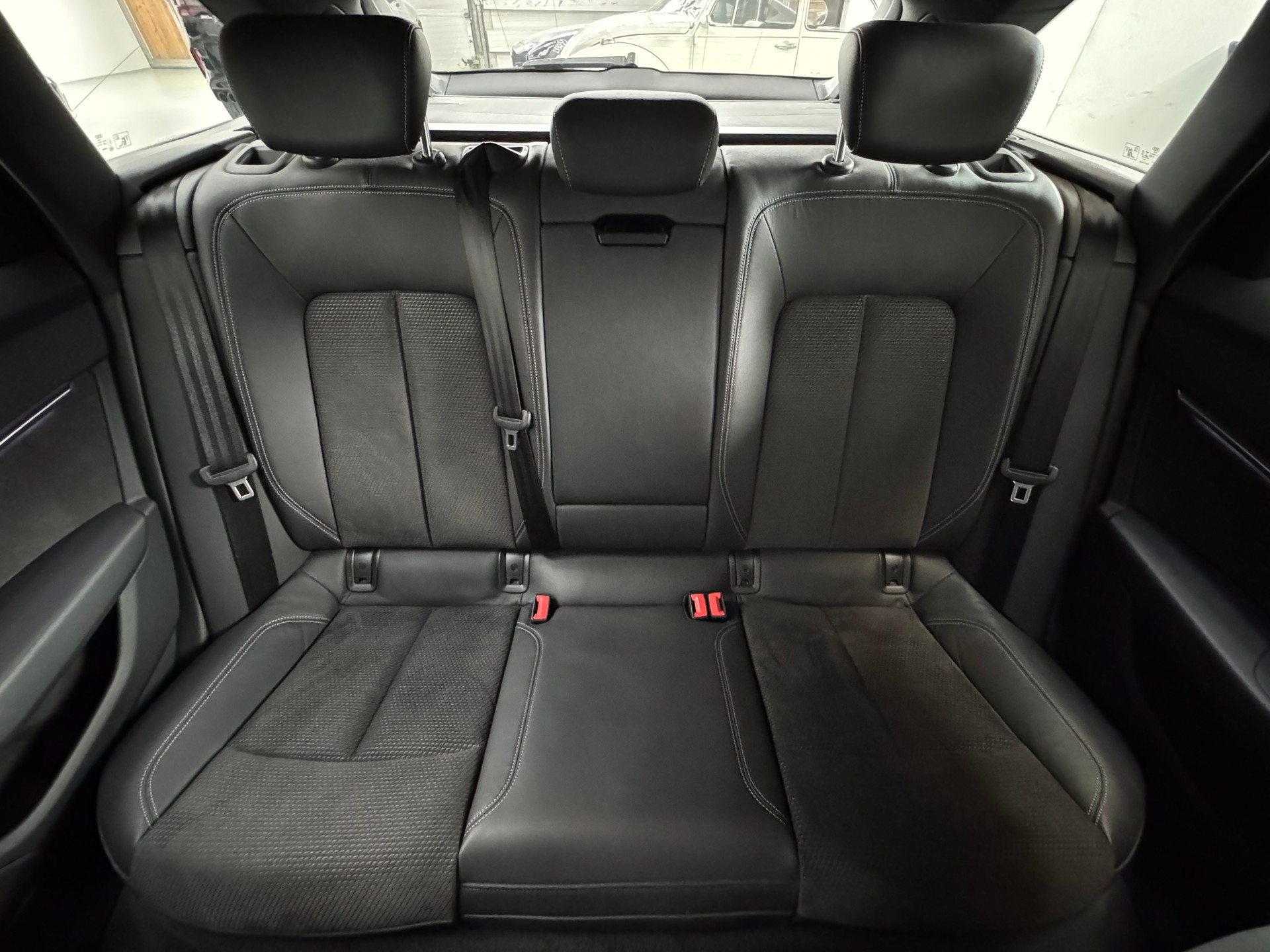 AUDI A6 Avant 45 TDI Sport quattro tiptronic | S-Line-image-26