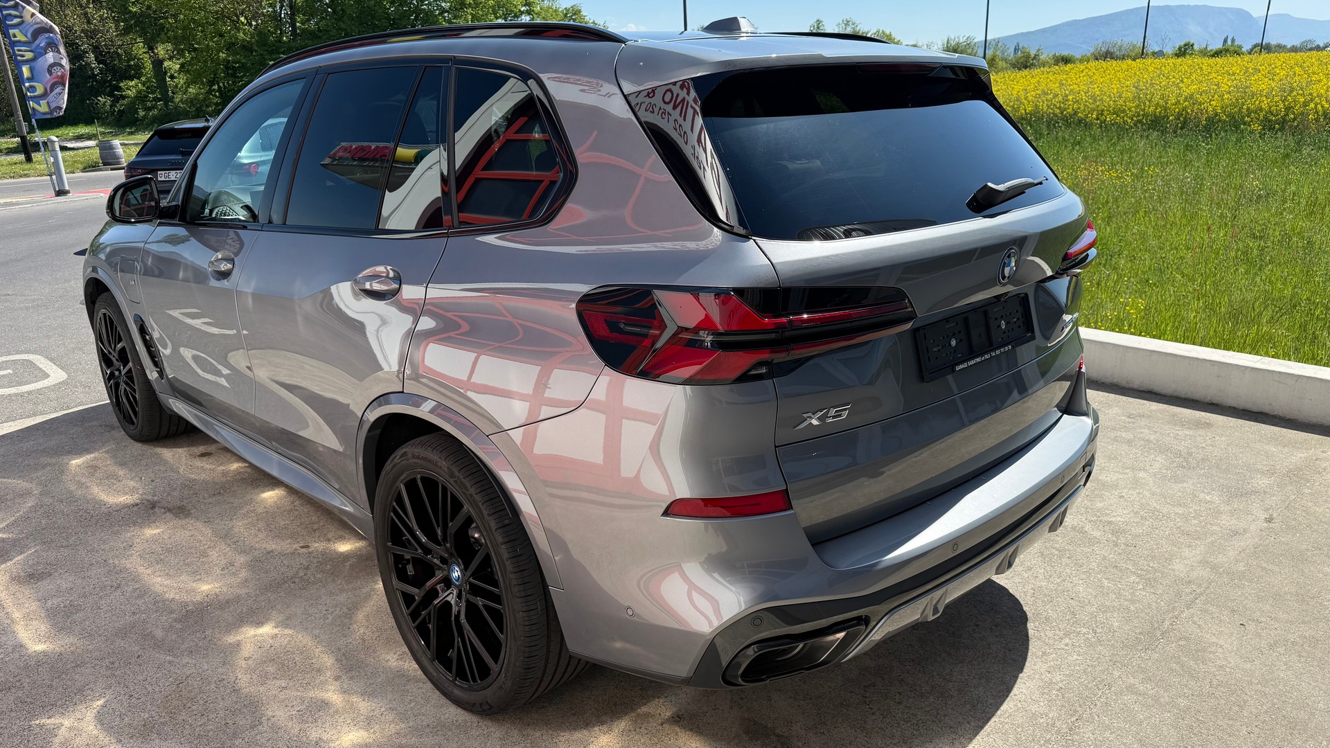 BMW X5 xDrive 50e M Sport Pro Steptronic-image-5