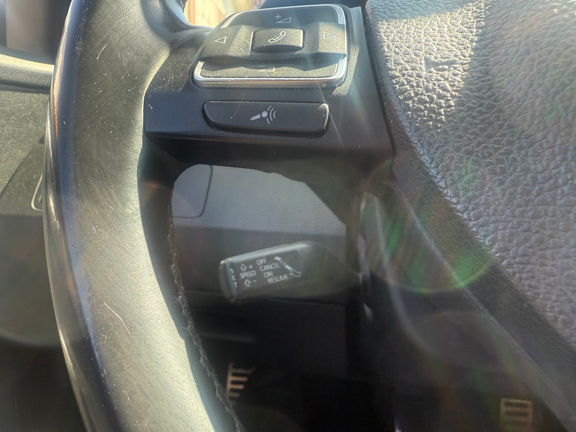 VW Passat Variant 2.0 TSI Highline DSG-image-13