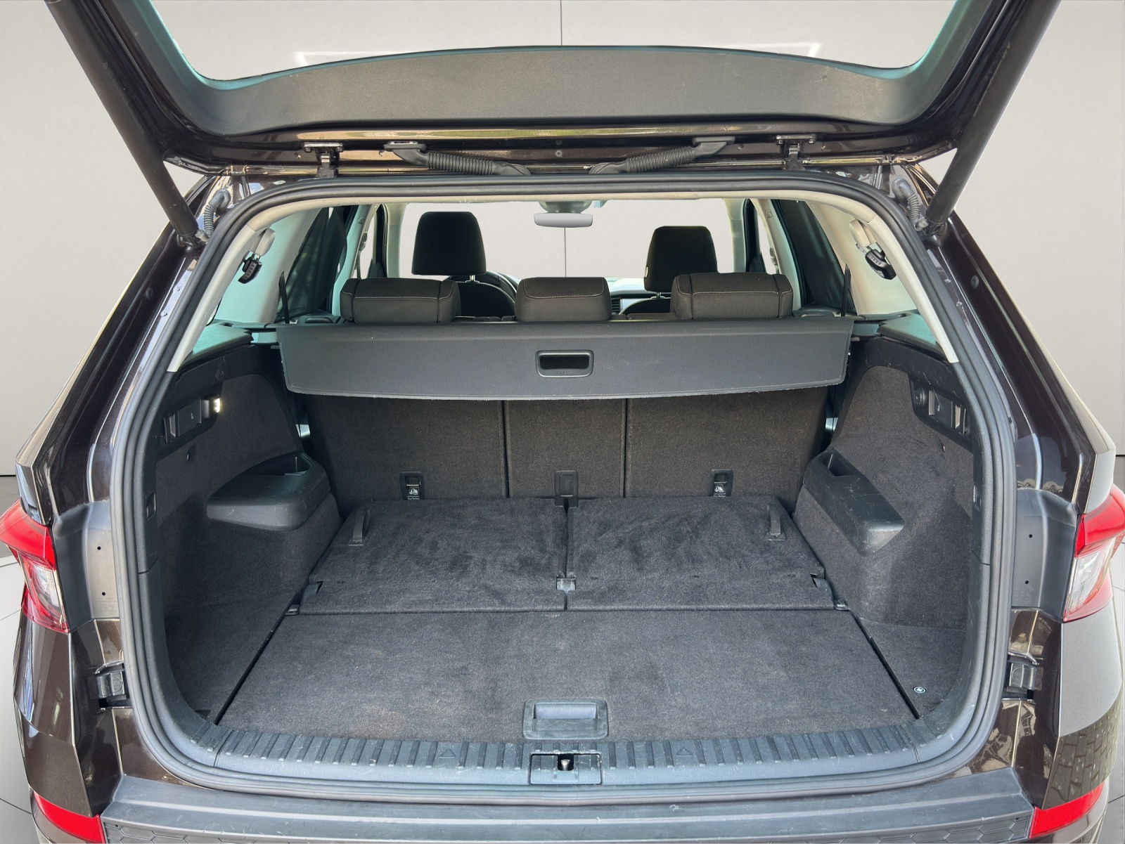 SKODA Kodiaq 2.0 TSI Style DSG 4x4-image-14