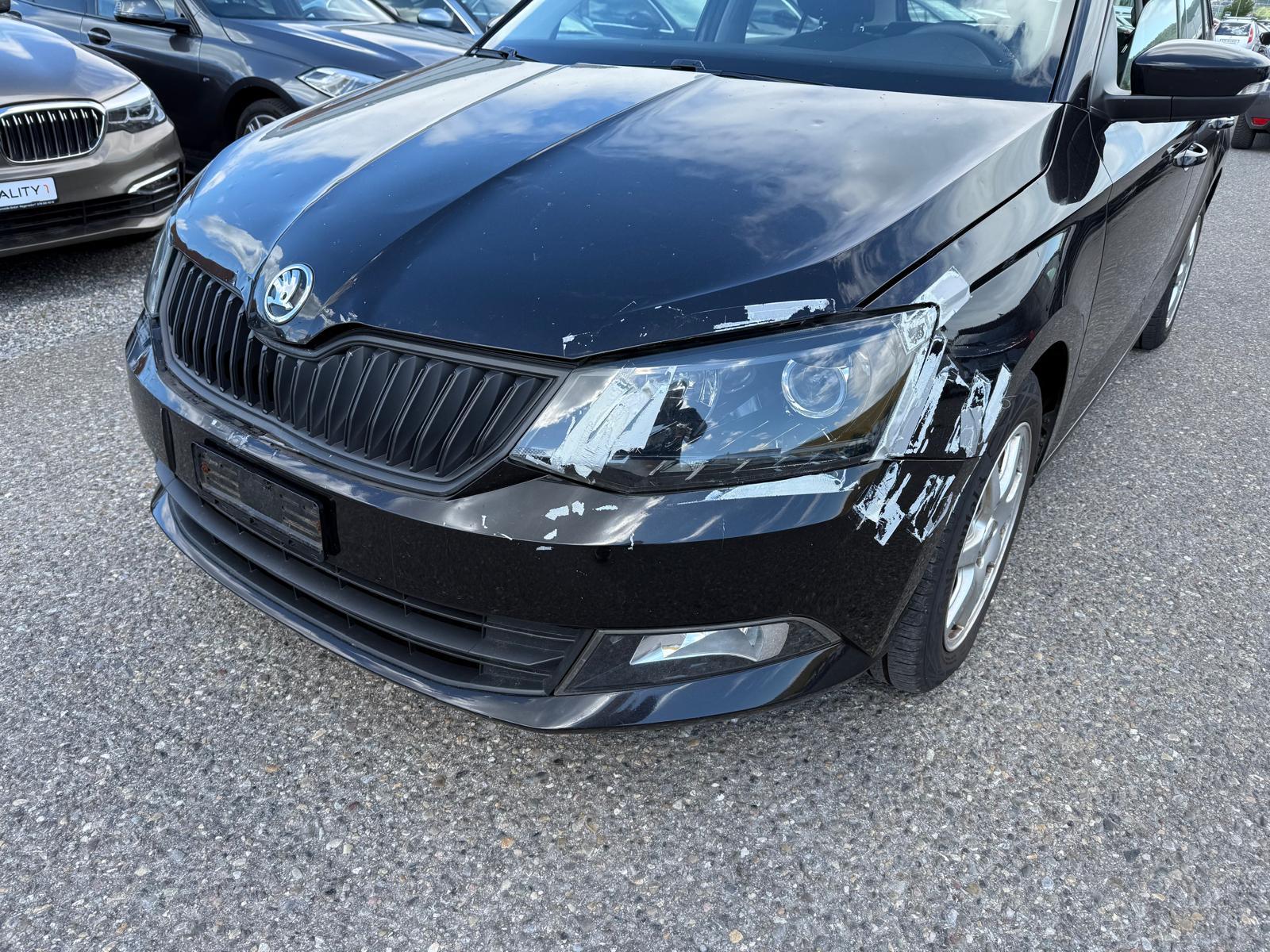 SKODA Fabia 1.2 TSI Ambition-showroom-element-1