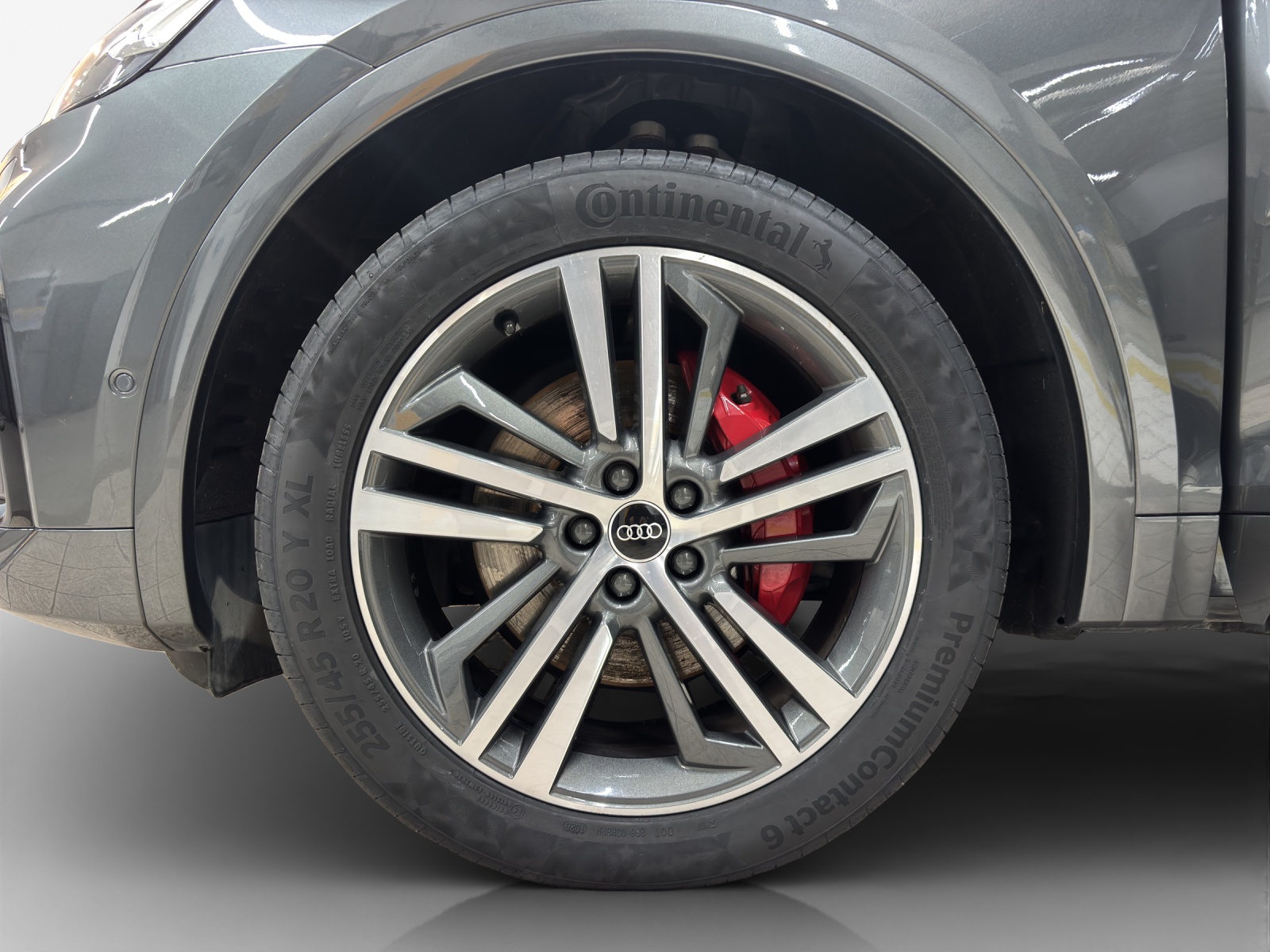 AUDI Q5 Sportback 50 TFSI e PHEV Black Edition quattro S-tronic-image-13