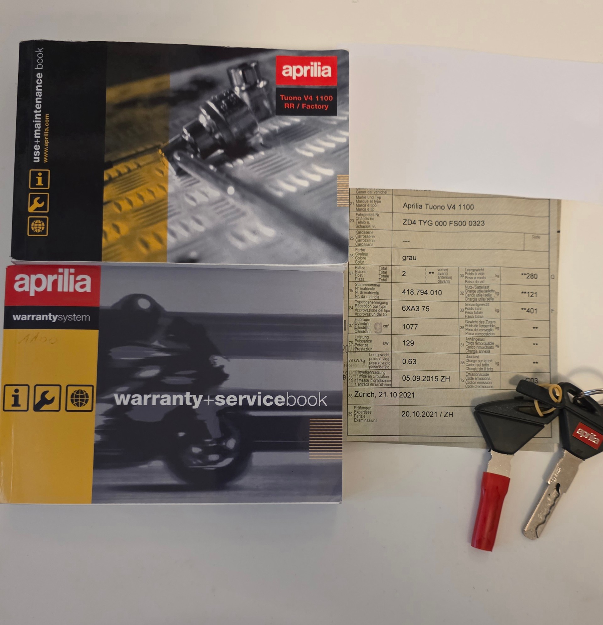 APRILIA Tuono V4 1100 R-image-10