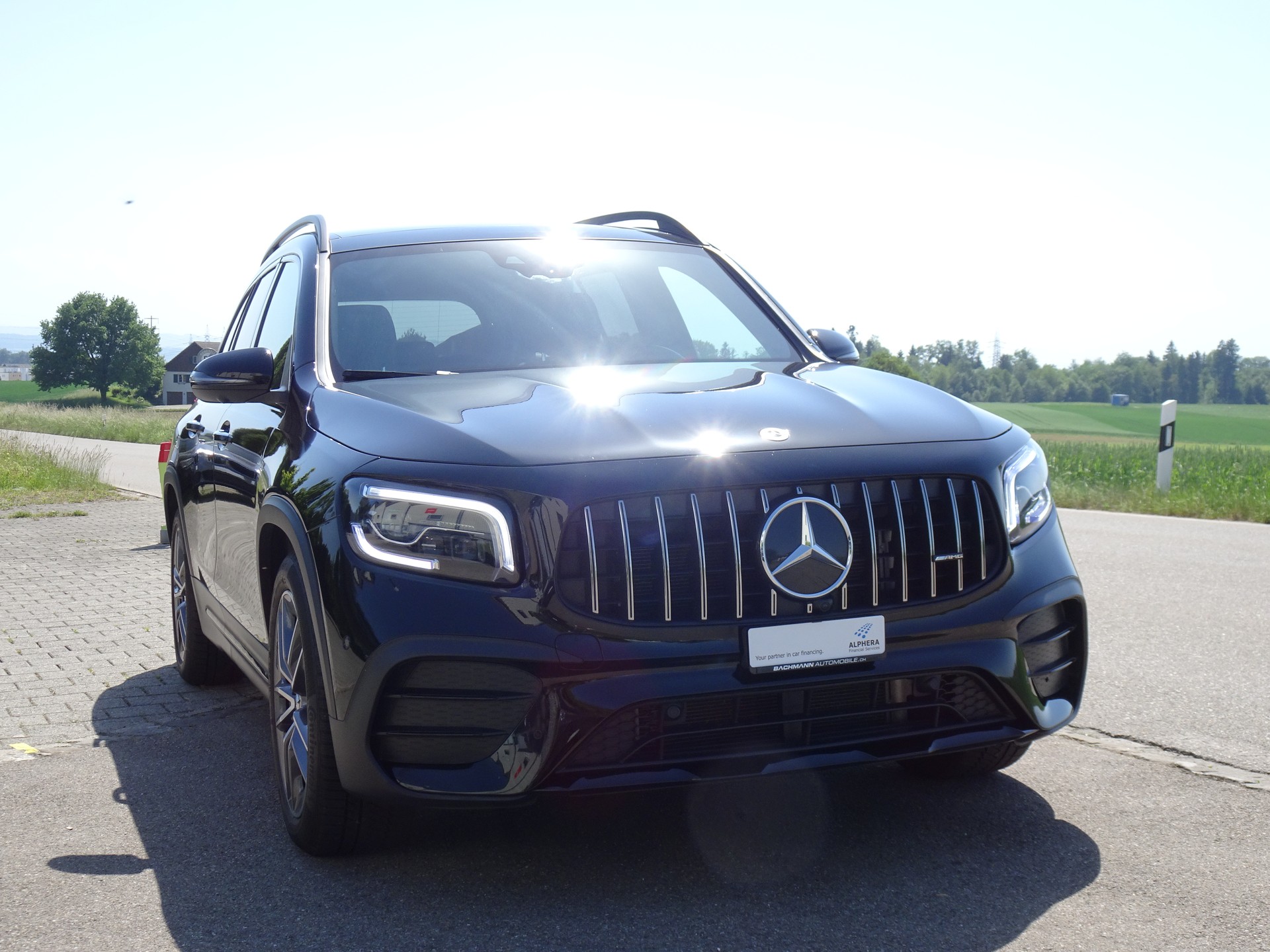 MERCEDES-BENZ GLB 35 AMG 4 MATIC 8G-Tronic-image-5