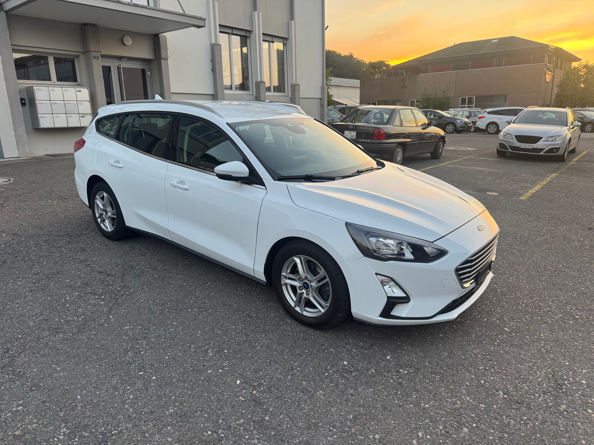 FORD Focus 1.5 TDCi Trend Automatic-showroom-element-2