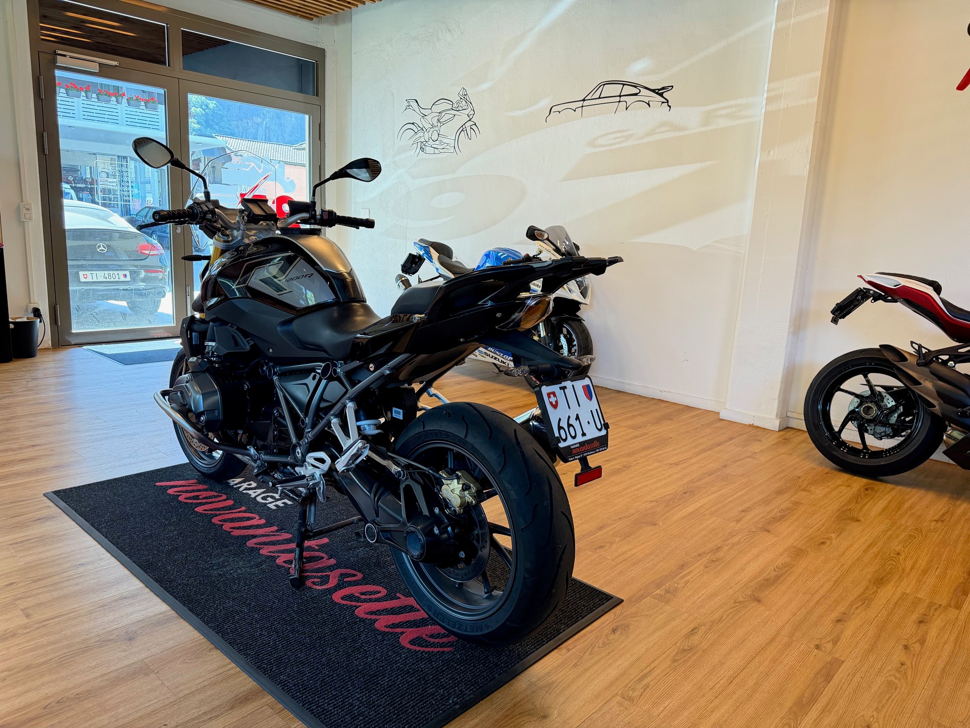BMW R 1200 R ABS-image-4
