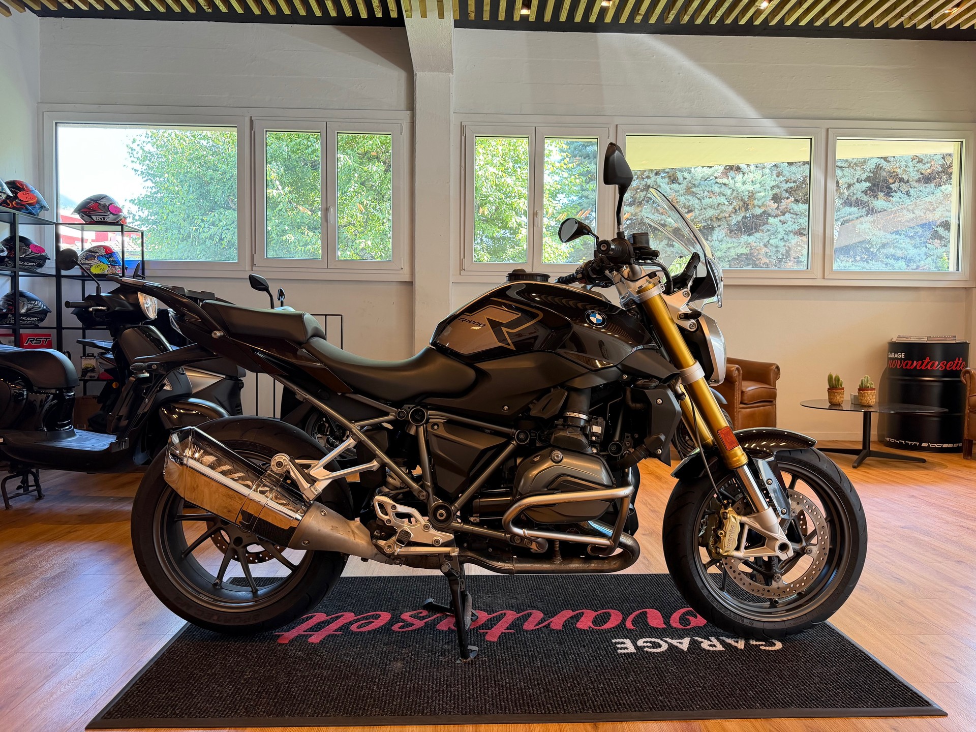 BMW R 1200 R ABS-image-2