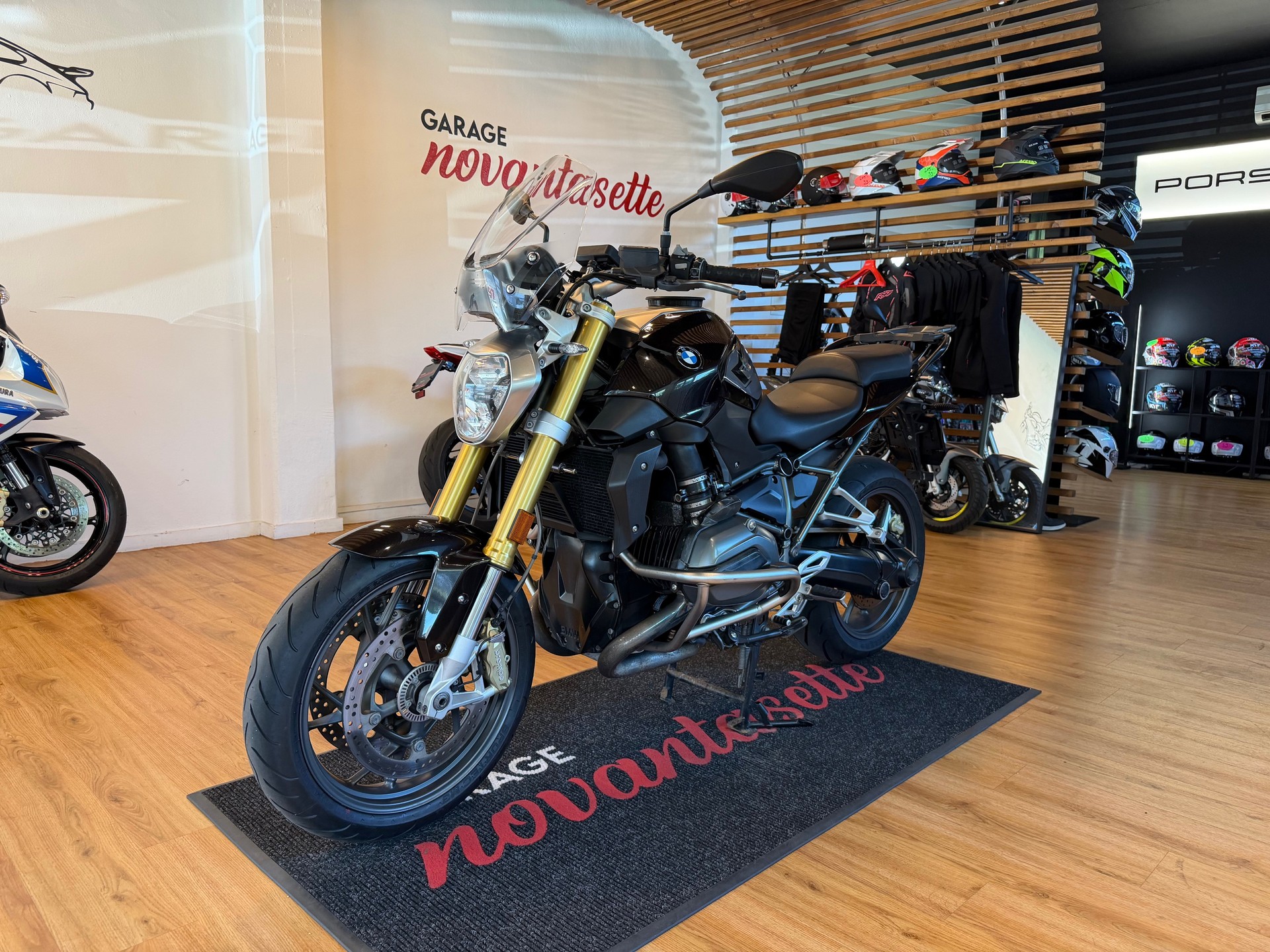 BMW R 1200 R ABS-image-0