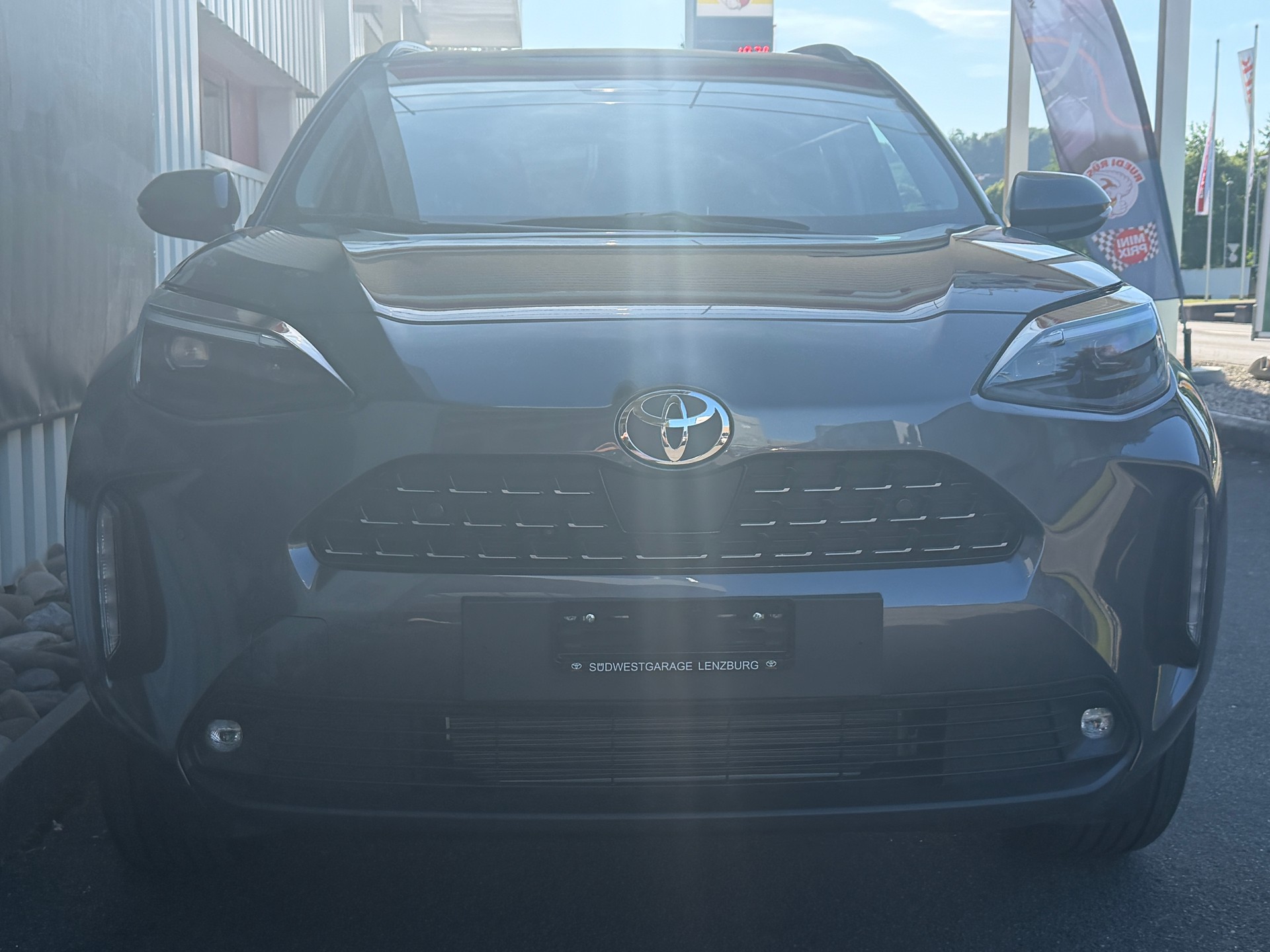 TOYOTA Yaris Cross 1.5 Premium FWD-showroom-element-3