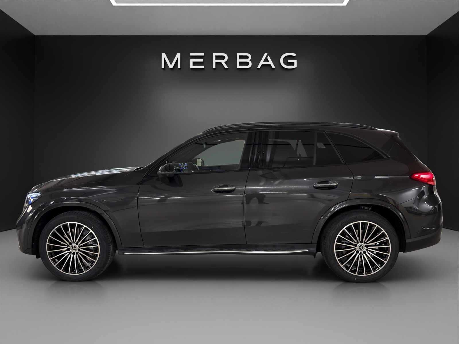 MERCEDES-BENZ GLC 300 d 4Matic 9G-Tronic-image-5