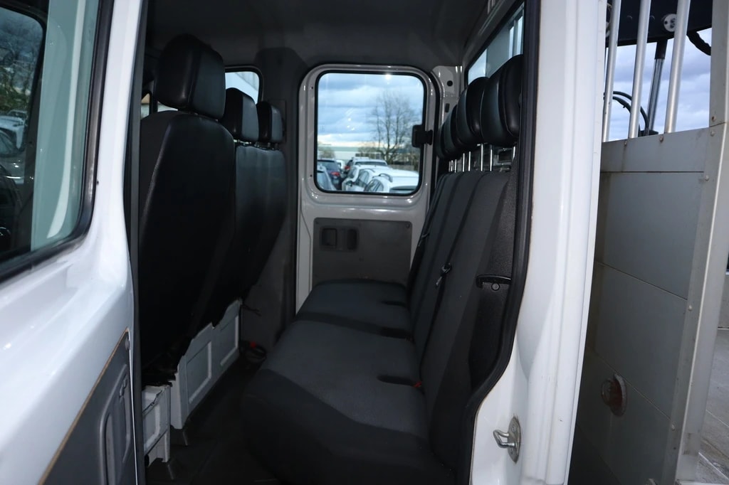 VW Crafter 35 2.0 TDI CR** Kran**7-Plätzer**AHK*-image-9
