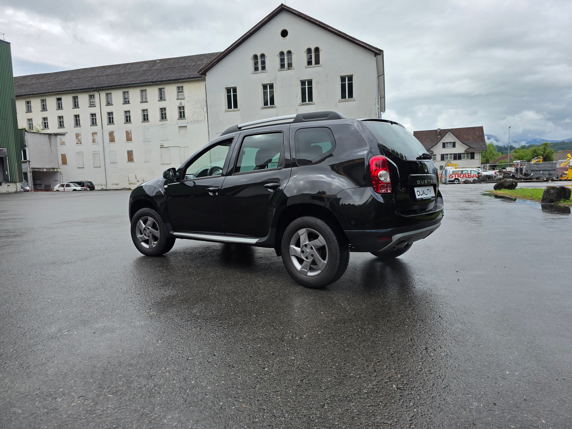 DACIA Duster 1.6 Ambiance 4x4-image-14