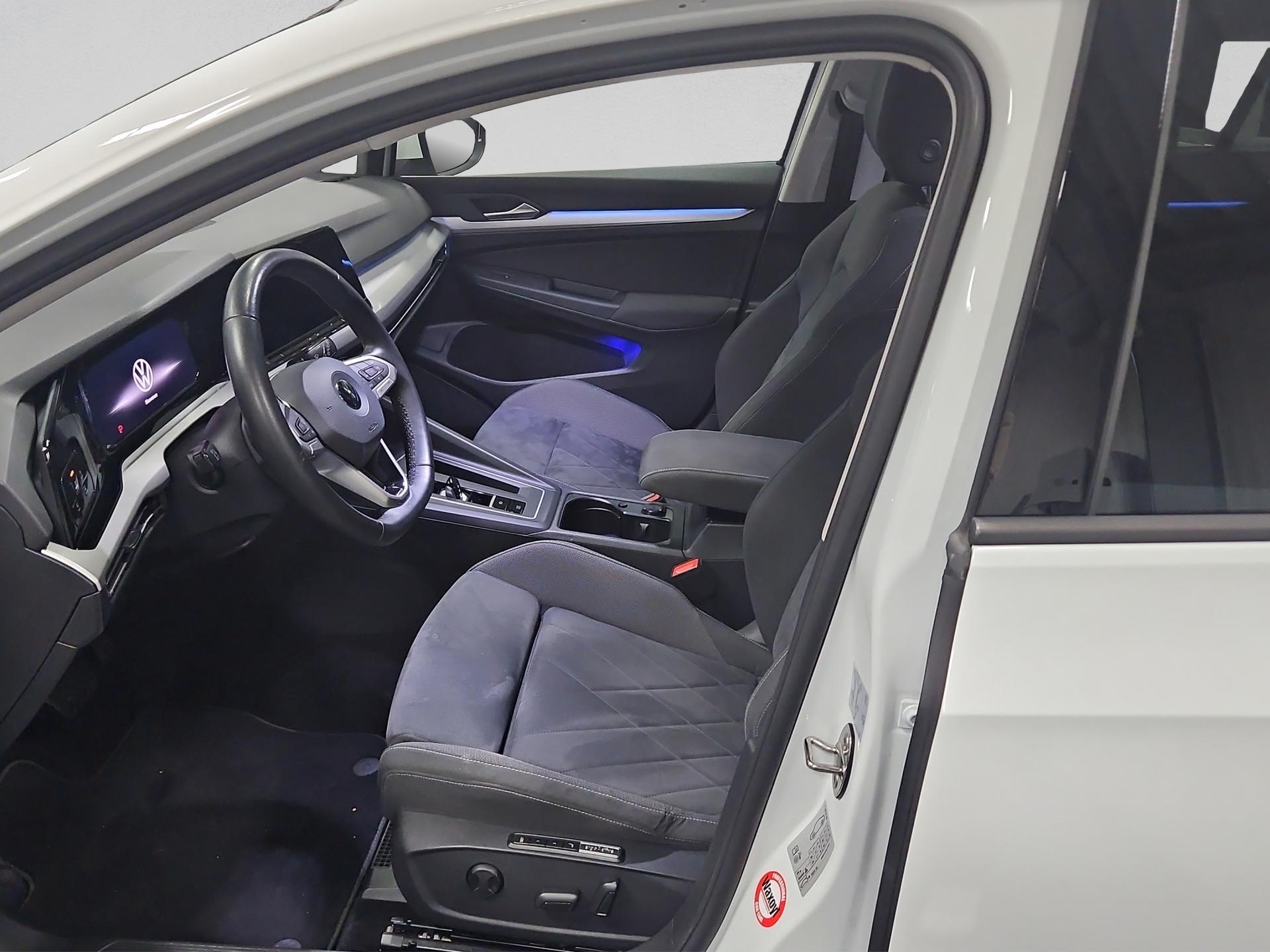 VW Golf 1.5 e TSI ACT Life DSG-image-8
