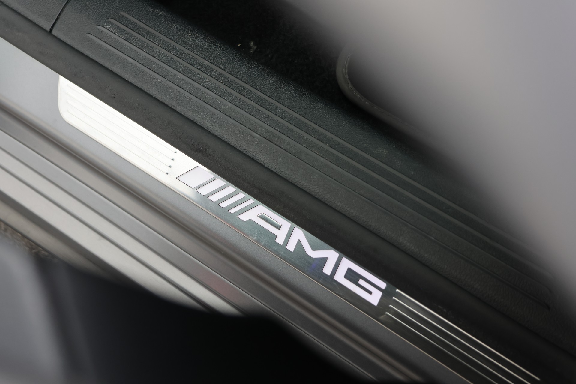 MERCEDES-BENZ A 45 S AMG 4Matic+ Speedshift (CH) *DesignoMagno*-image-21
